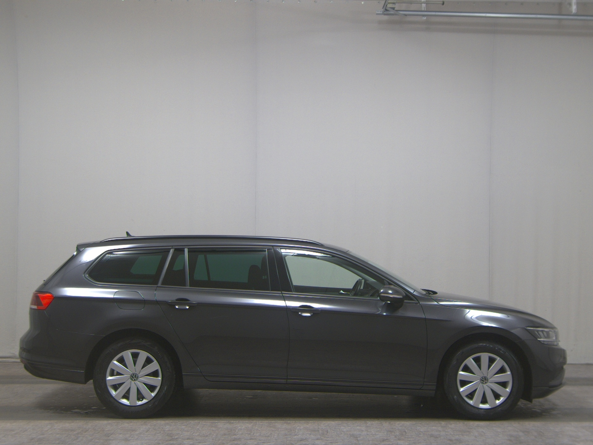 Volkswagen Passat Var. 2.0 TDI Navi LED ACC Shz Kamera