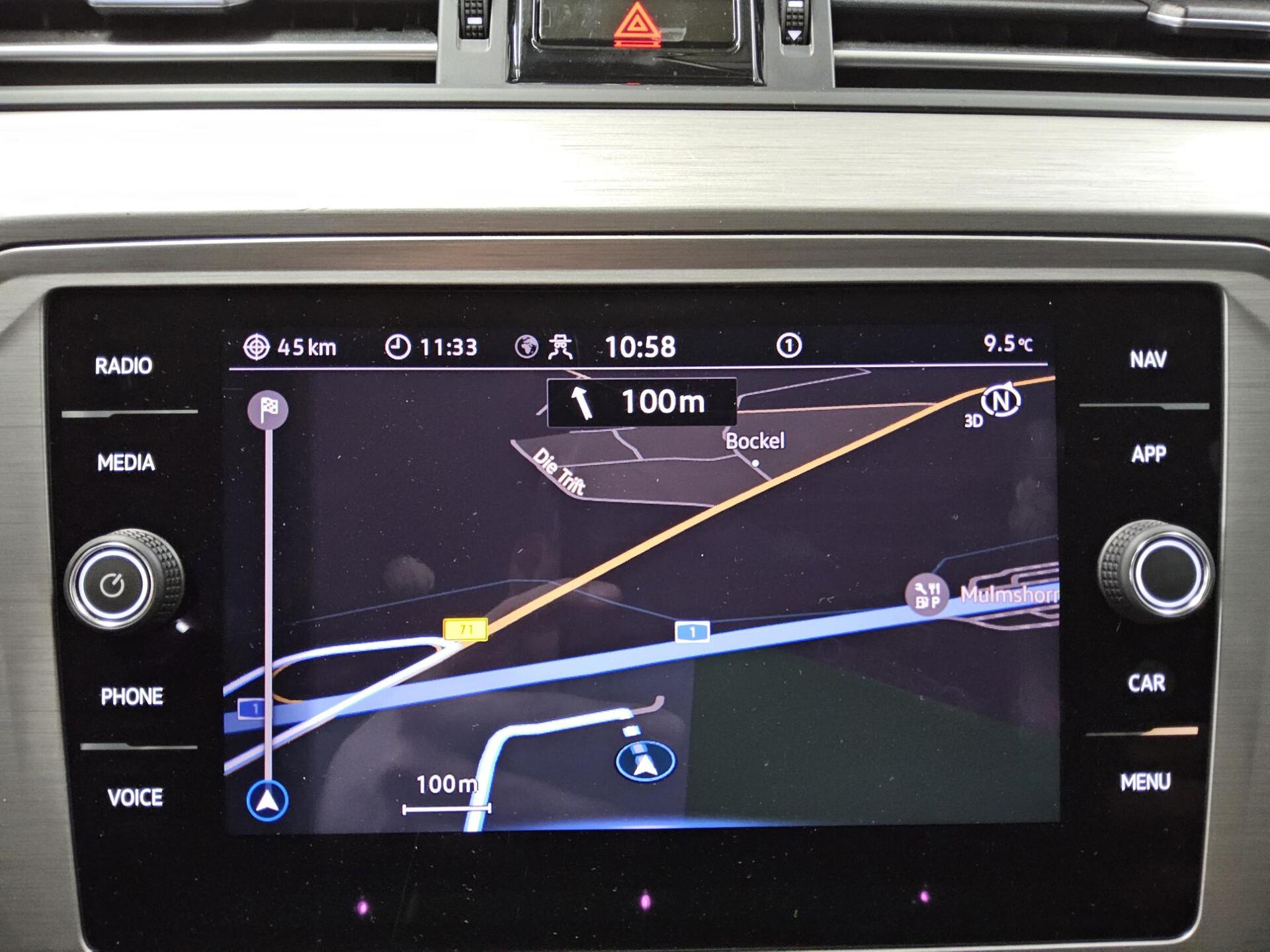 Volkswagen Passat Var. 2.0 TDI Navi LED ACC Shz Kamera 7