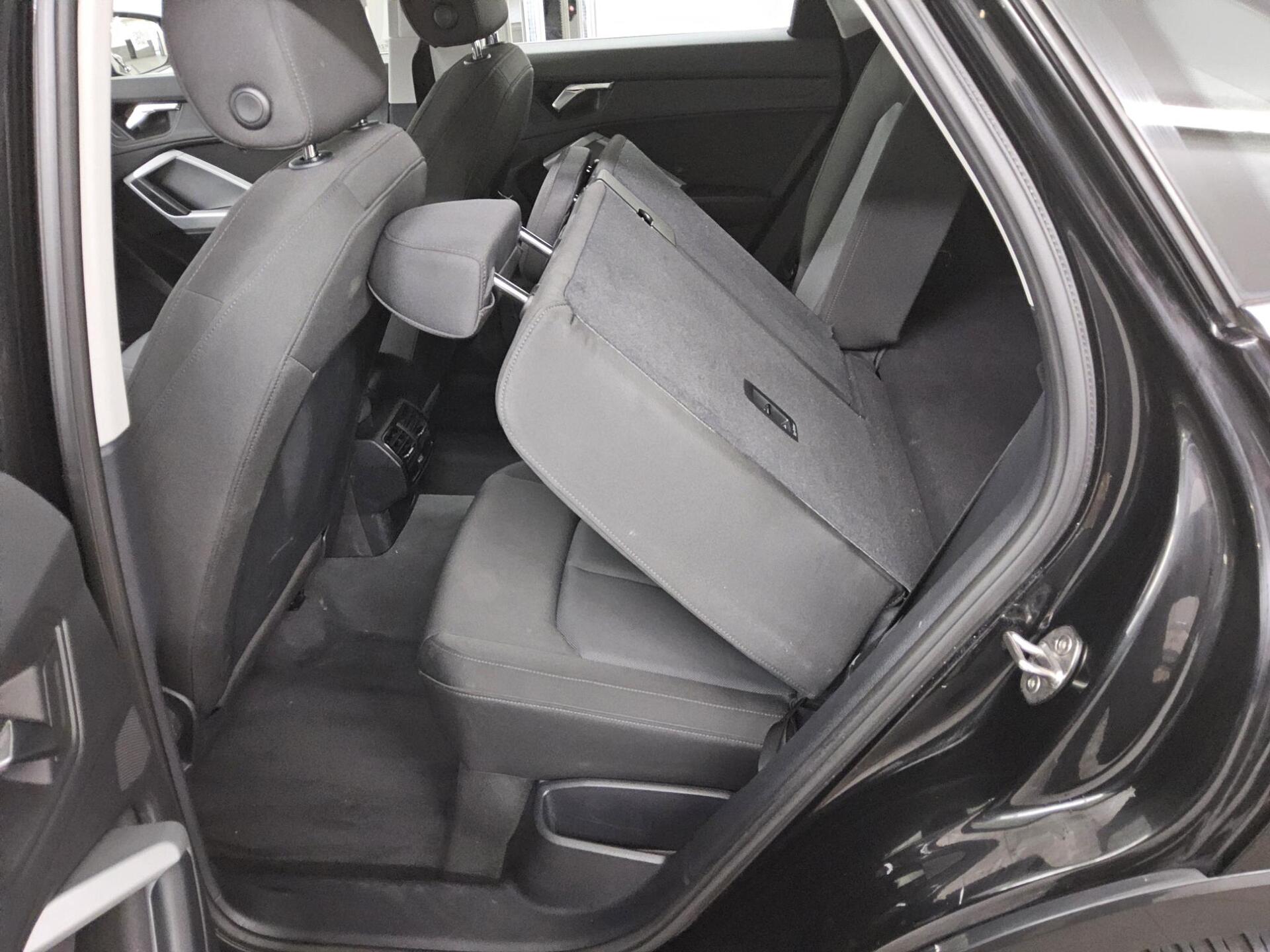 Audi Q3 Sportback 35 TFSI Navi+ LED vc+ ACC Sound PDC 13