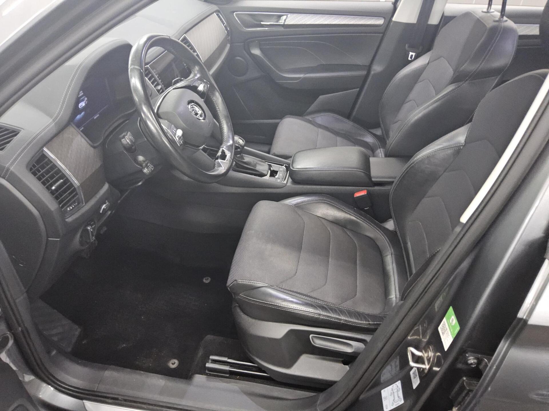 Skoda Kodiaq 2.0 TDI Style T-Leder Navi LED vc RFK AHK 9