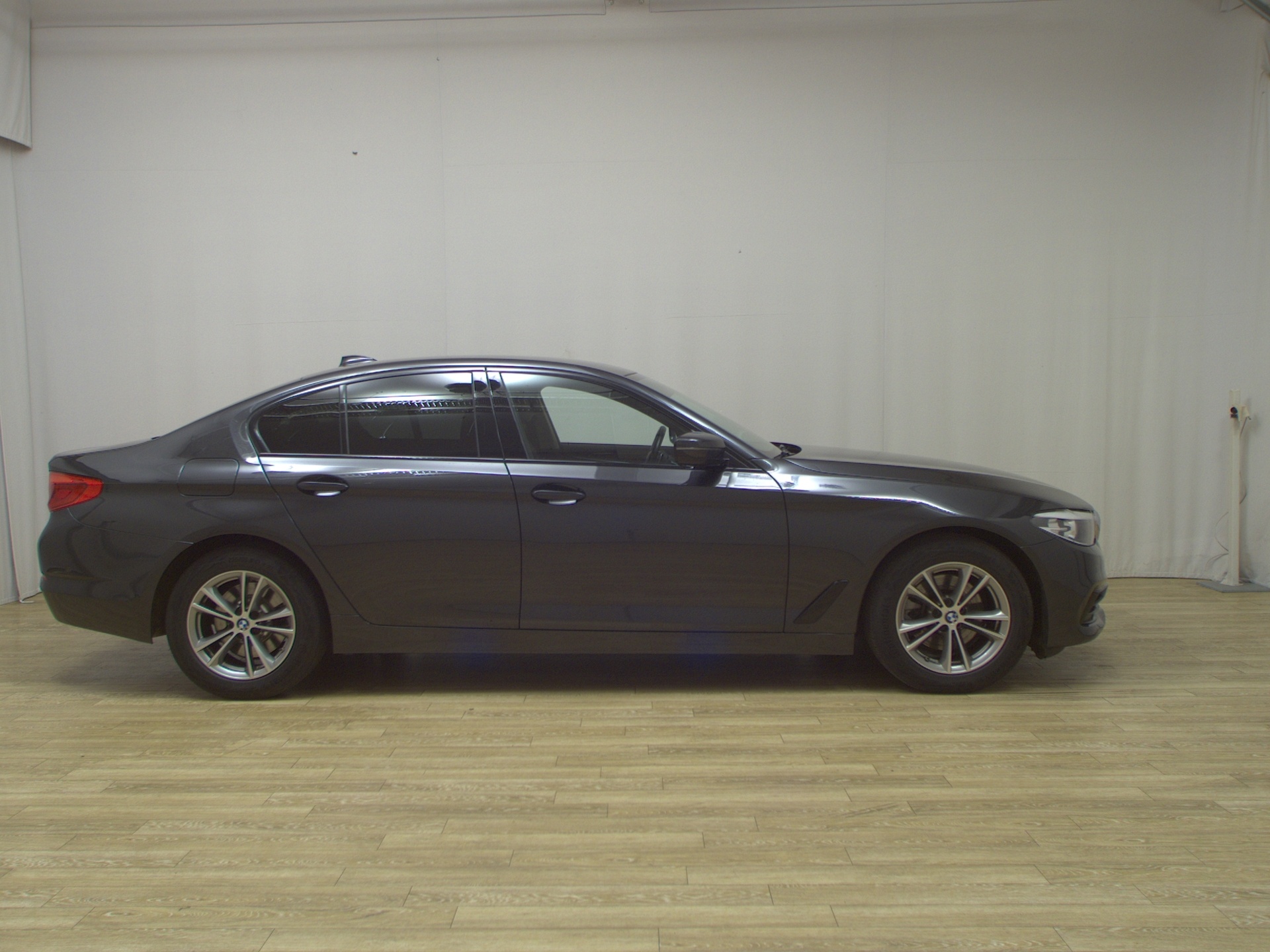 BMW 520dA xDr Sport-Line T-Leder Navi LED RFK Shz