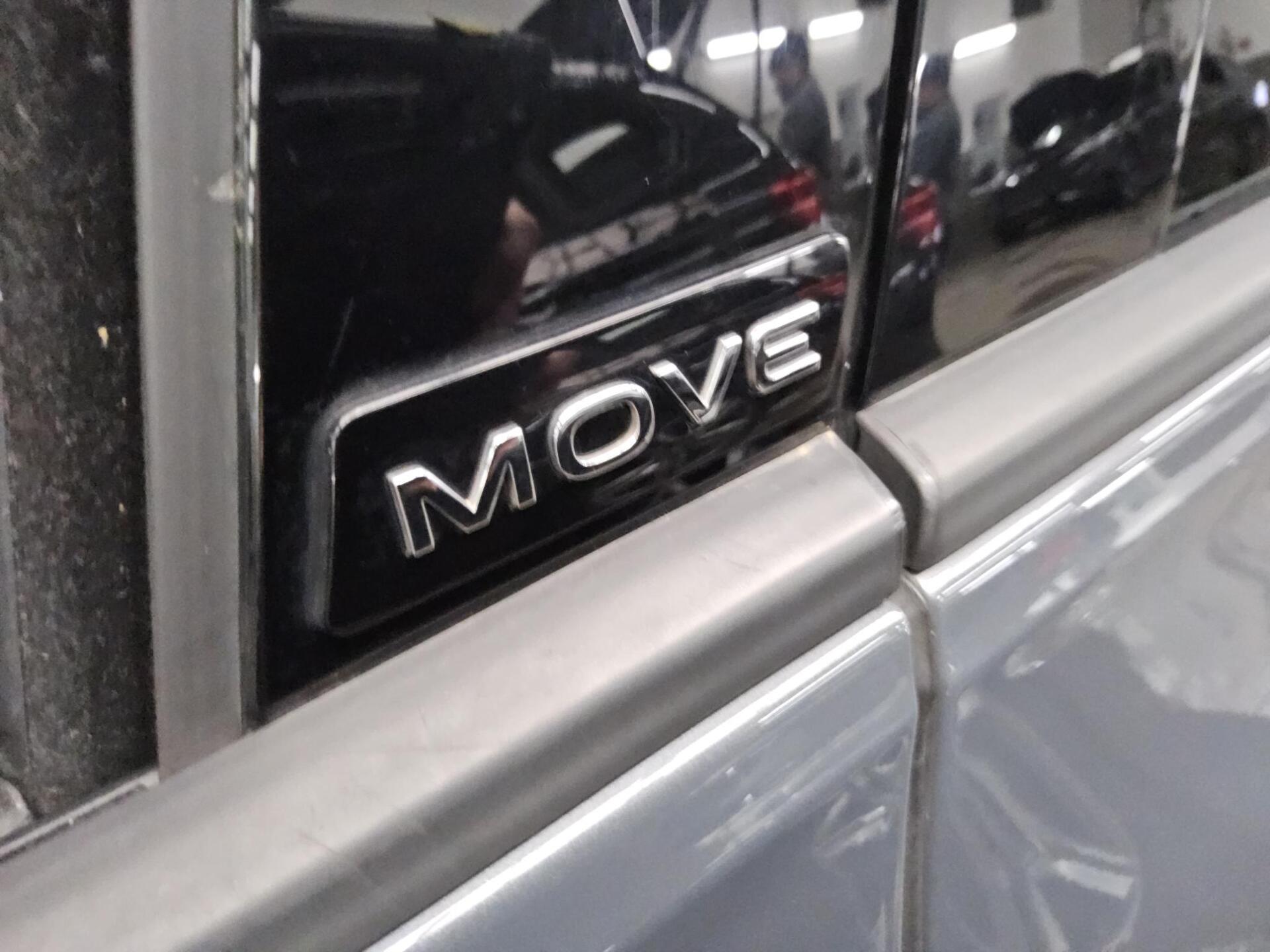 Volkswagen Golf-8 Var. 1.5 TSI Move Navi LED Shz DC PDC 12