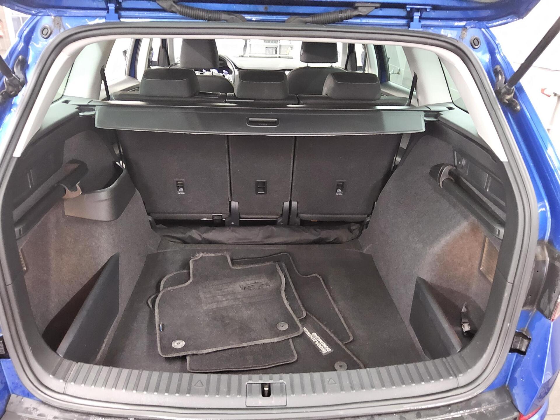 Skoda Kodiaq 2.0 TDI Ambition Navi virtual LED 12