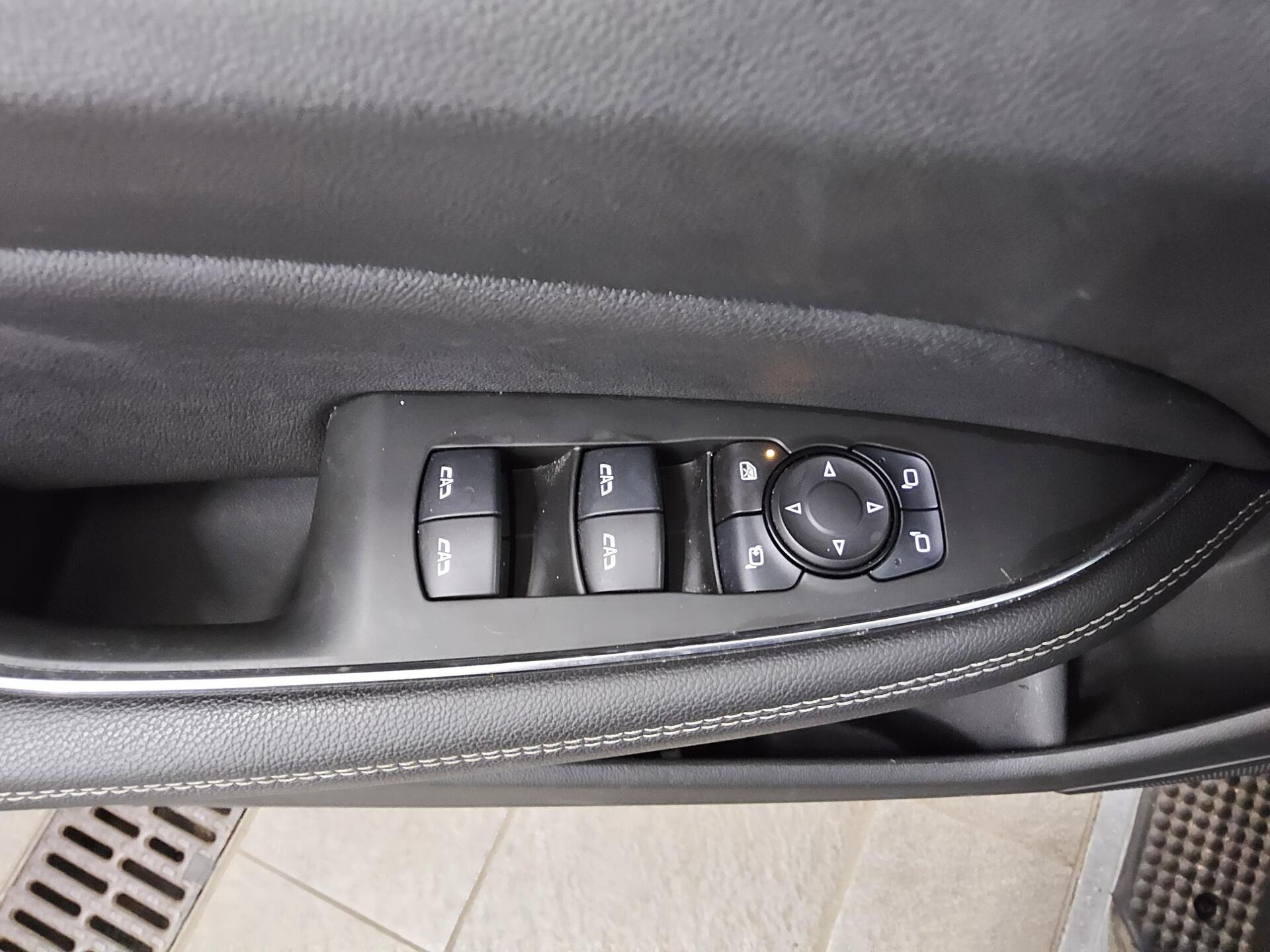 Opel Insignia ST 2.0 CDTI OPC-Line T-Leder Navi AHK 9