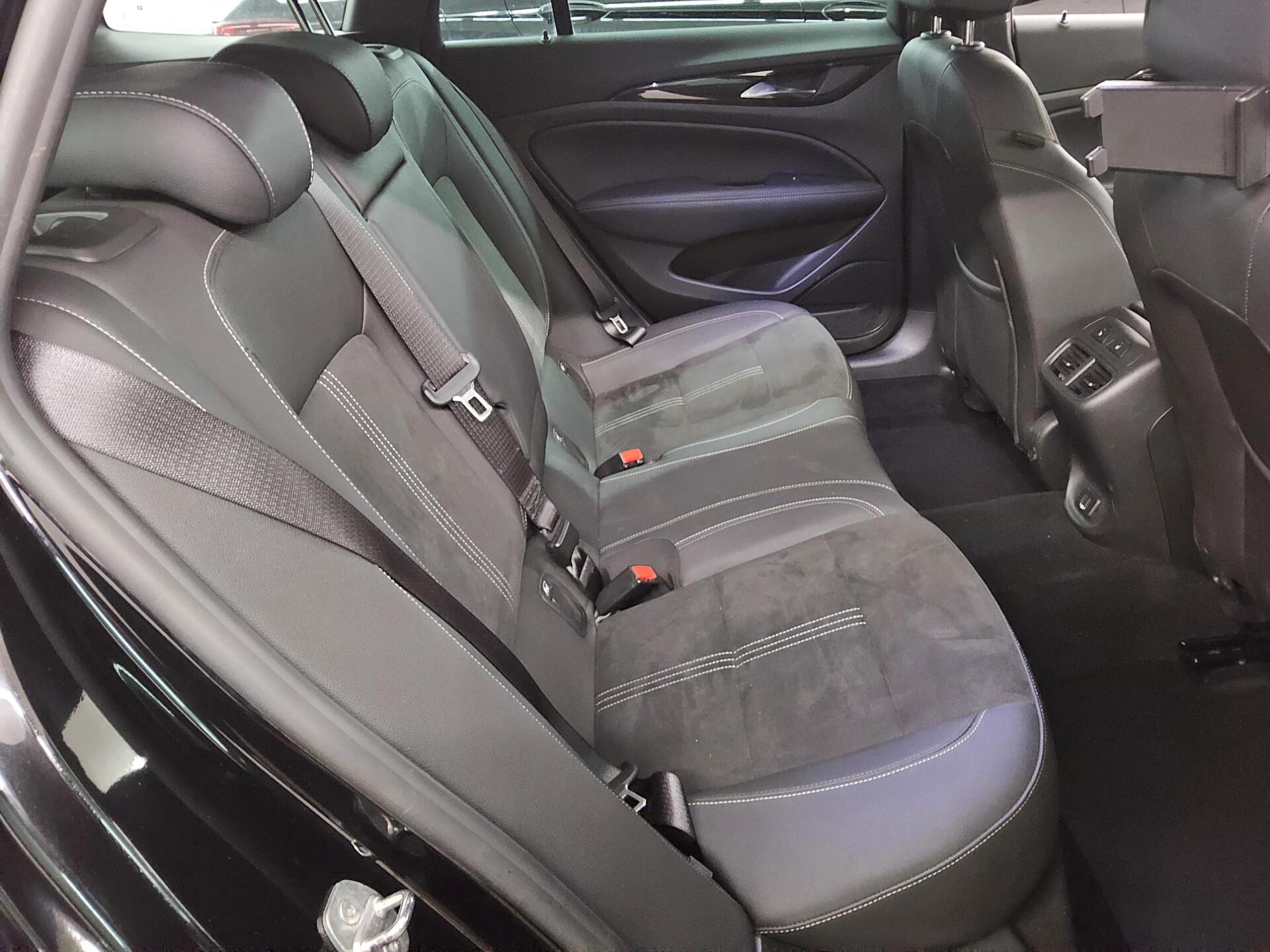 Opel Insignia ST 2.0 CDTI OPC-Line T-Leder Navi AHK 13