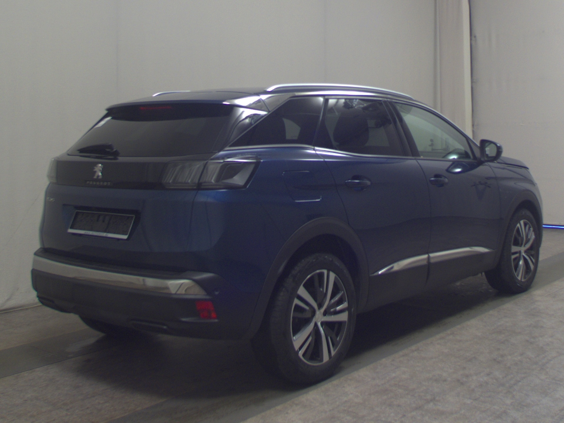 Peugeot 3008 1.5 BlueHDI Allure T-Leder Navi LED RFK Shz 4