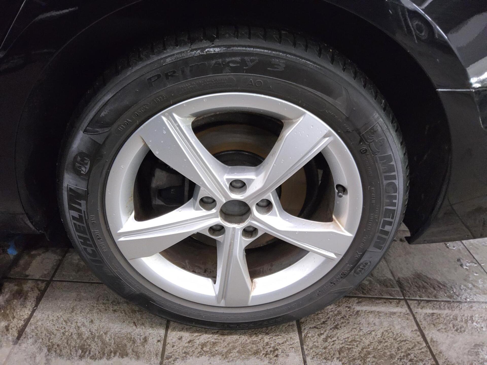 Audi A4 Avant 40 TDI advanced Navi+ LED vc AHK ACC 12