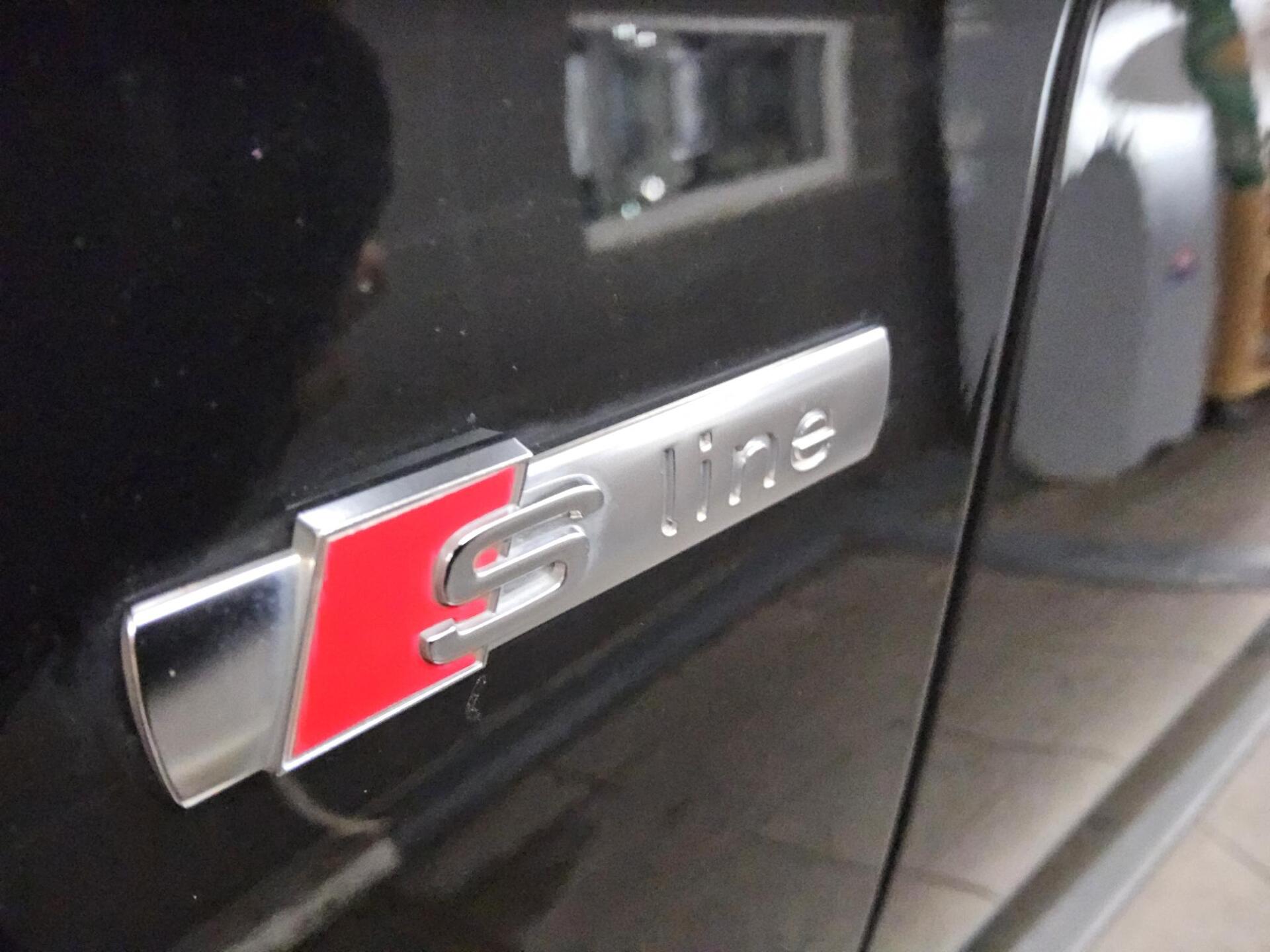 Audi Q5 50 TDI Qu. S-Line Navi LED vc+ Pano HuD AHK 12