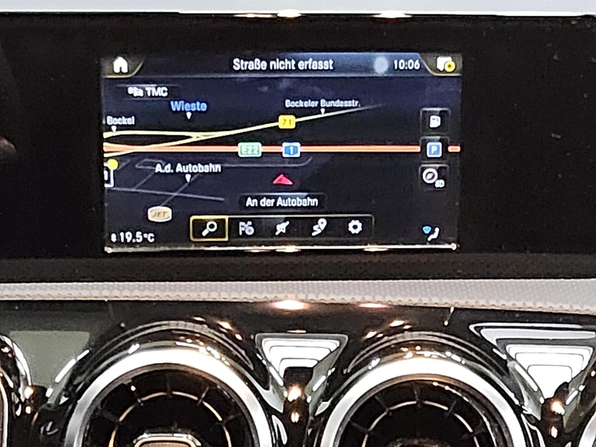 Mercedes-Benz CLA 250 Shooting Brake AMG-Line Night Navi LED 8