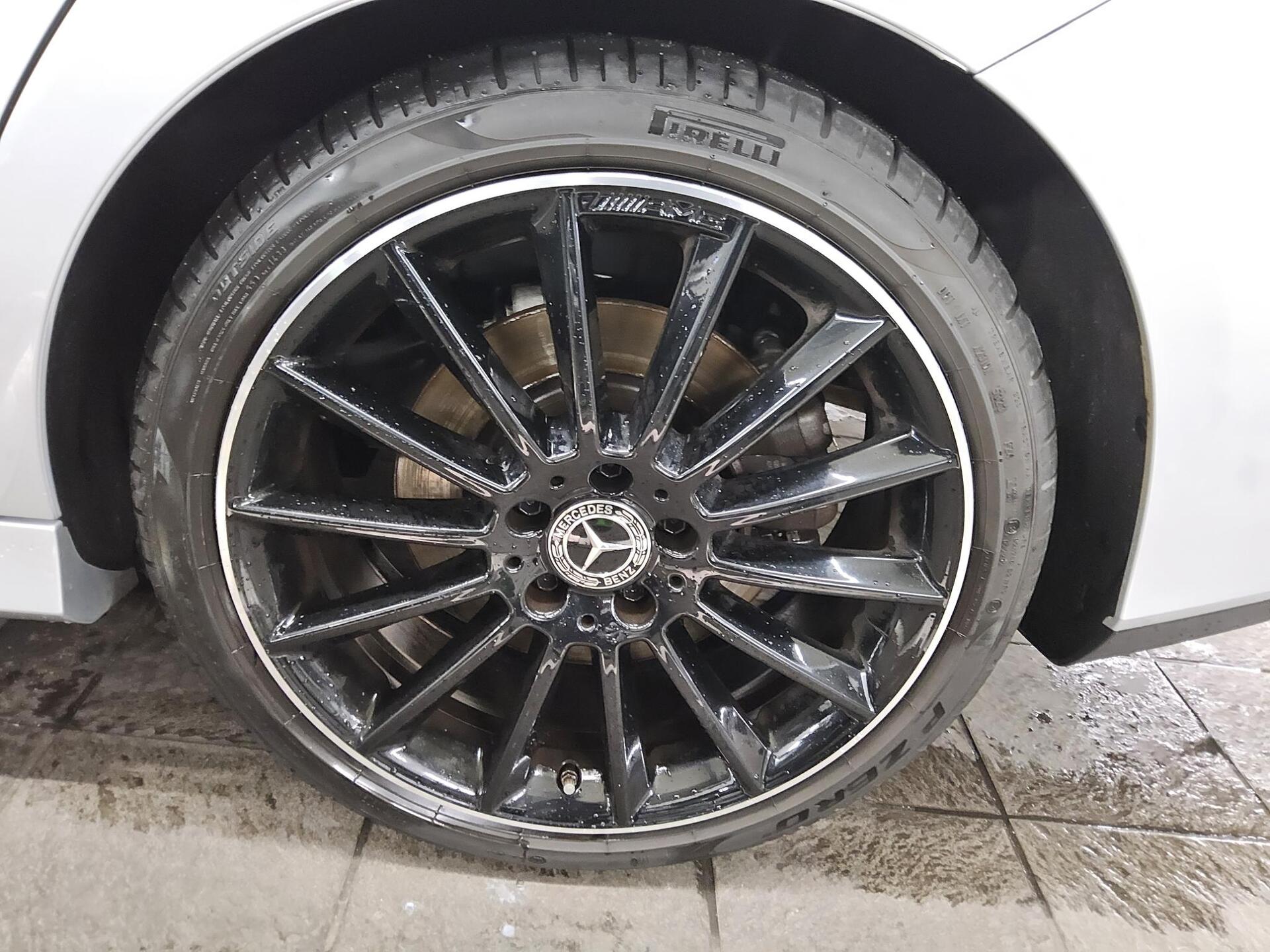 Mercedes-Benz CLA 250 Shooting Brake AMG-Line Night Navi LED 11