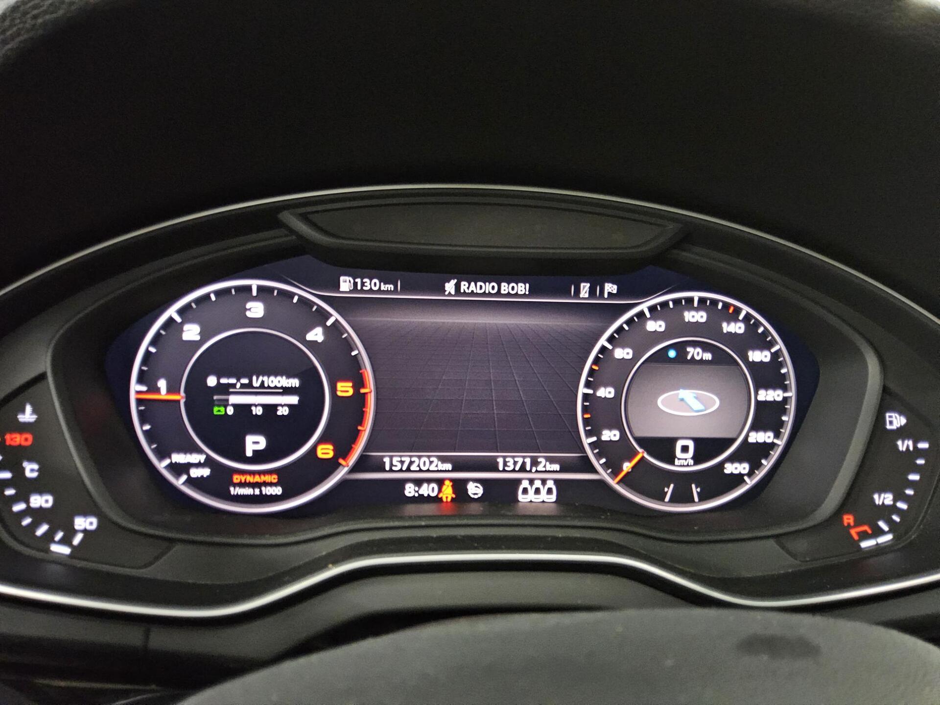 Audi Q5 45 TDI Qu. sport Navi Matrix virtual Pano ACC 8