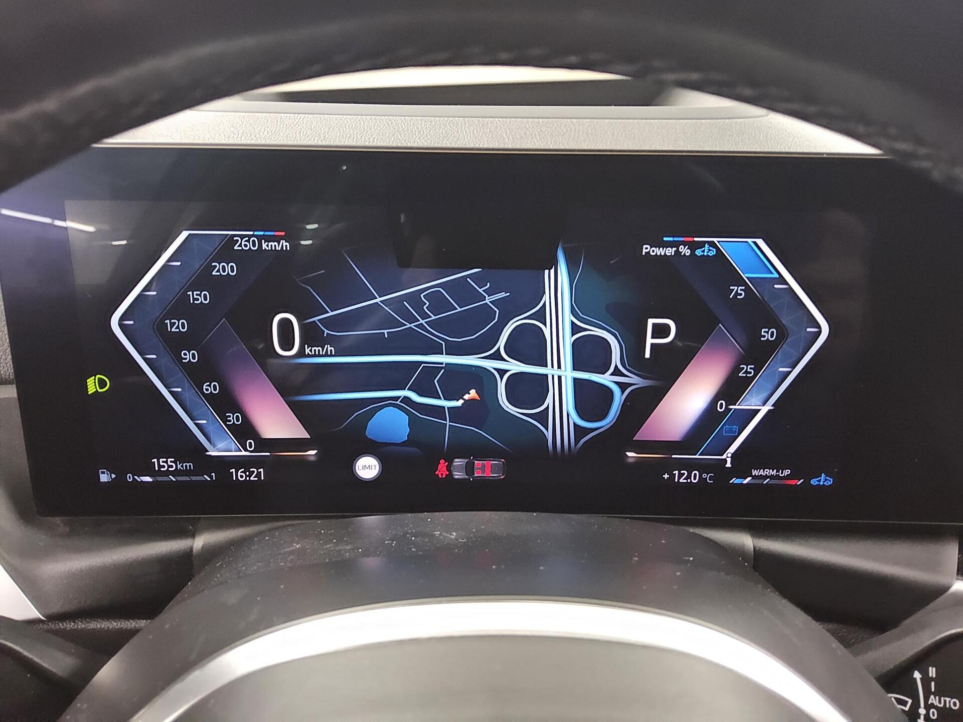 BMW 320dA Touring M-Sport LCI Leder Navi HuD Curved 8