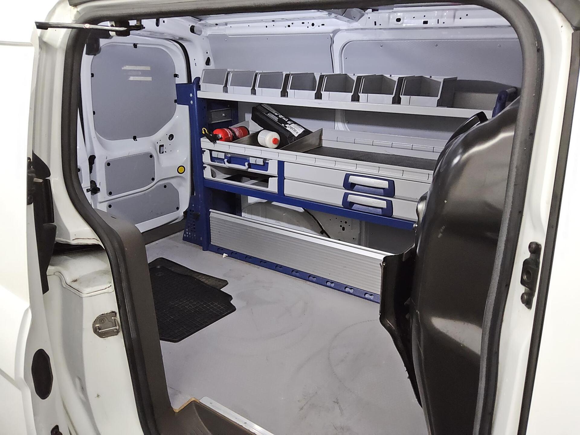 Ford Transit Connect 1.5 EB Trend L2 3-Sitze Regale 12