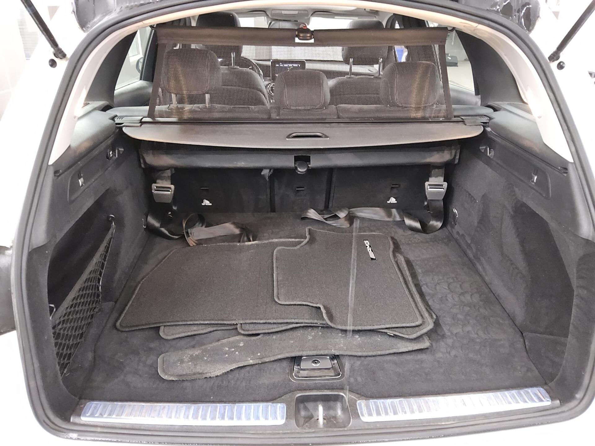 Mercedes-Benz GLC 350 d 4M Exclusive Navi LED Pano 360°Burmes 11