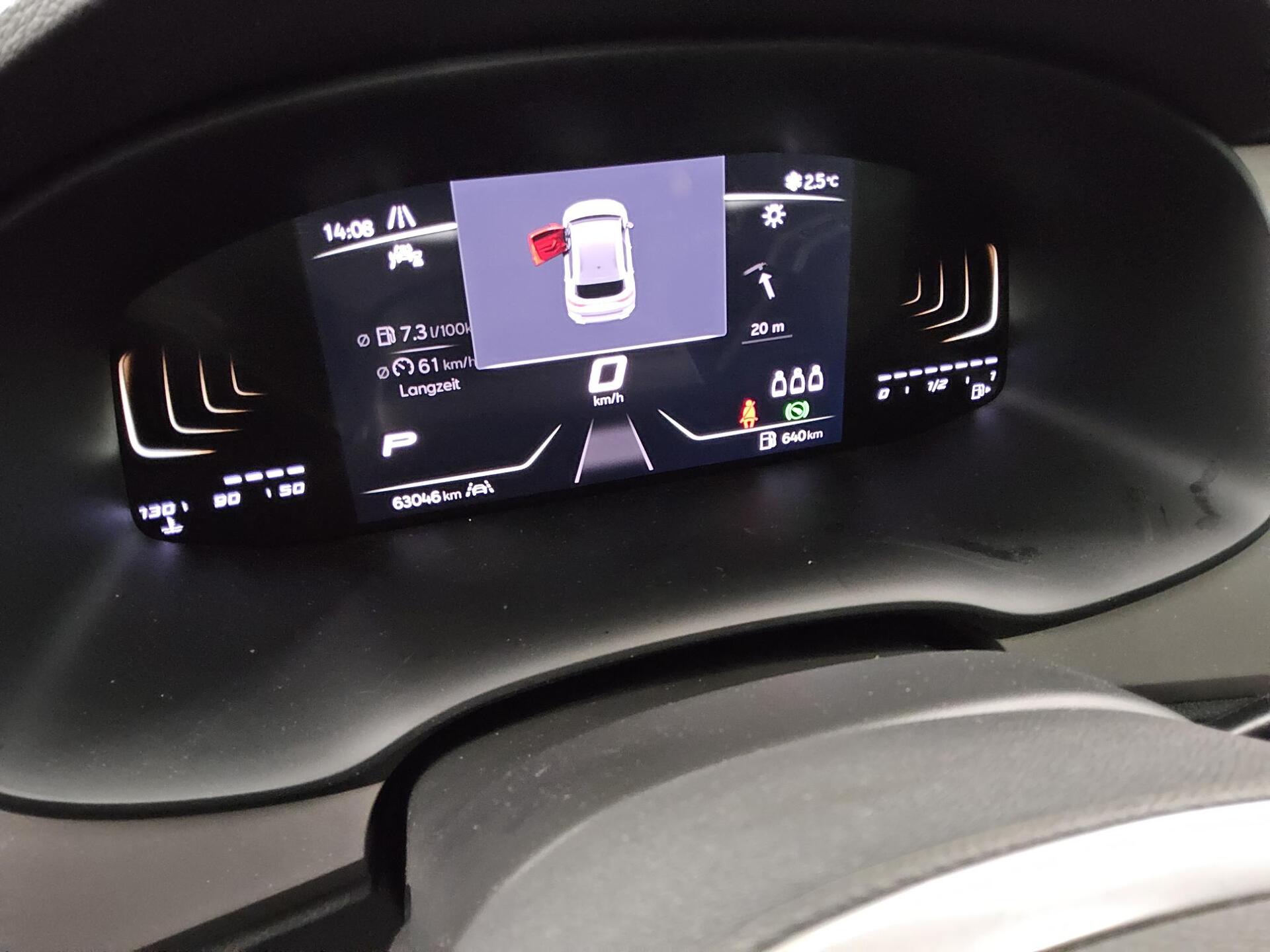 Seat Ateca 1.5 TSI Xperience Navi LED DC RfK Shz ACC 10