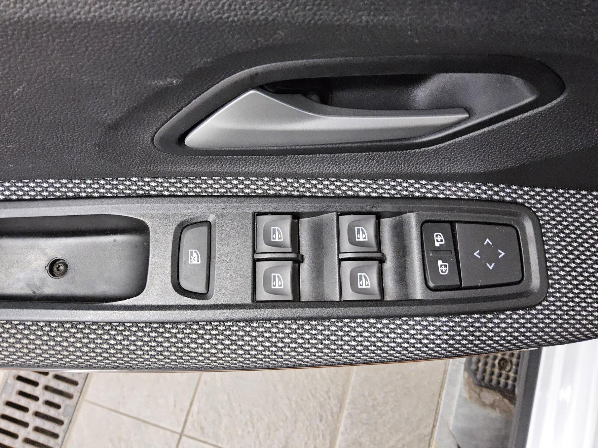 Dacia Sandero 1.0 TCe Stepway Expression Navi LED RfK 9