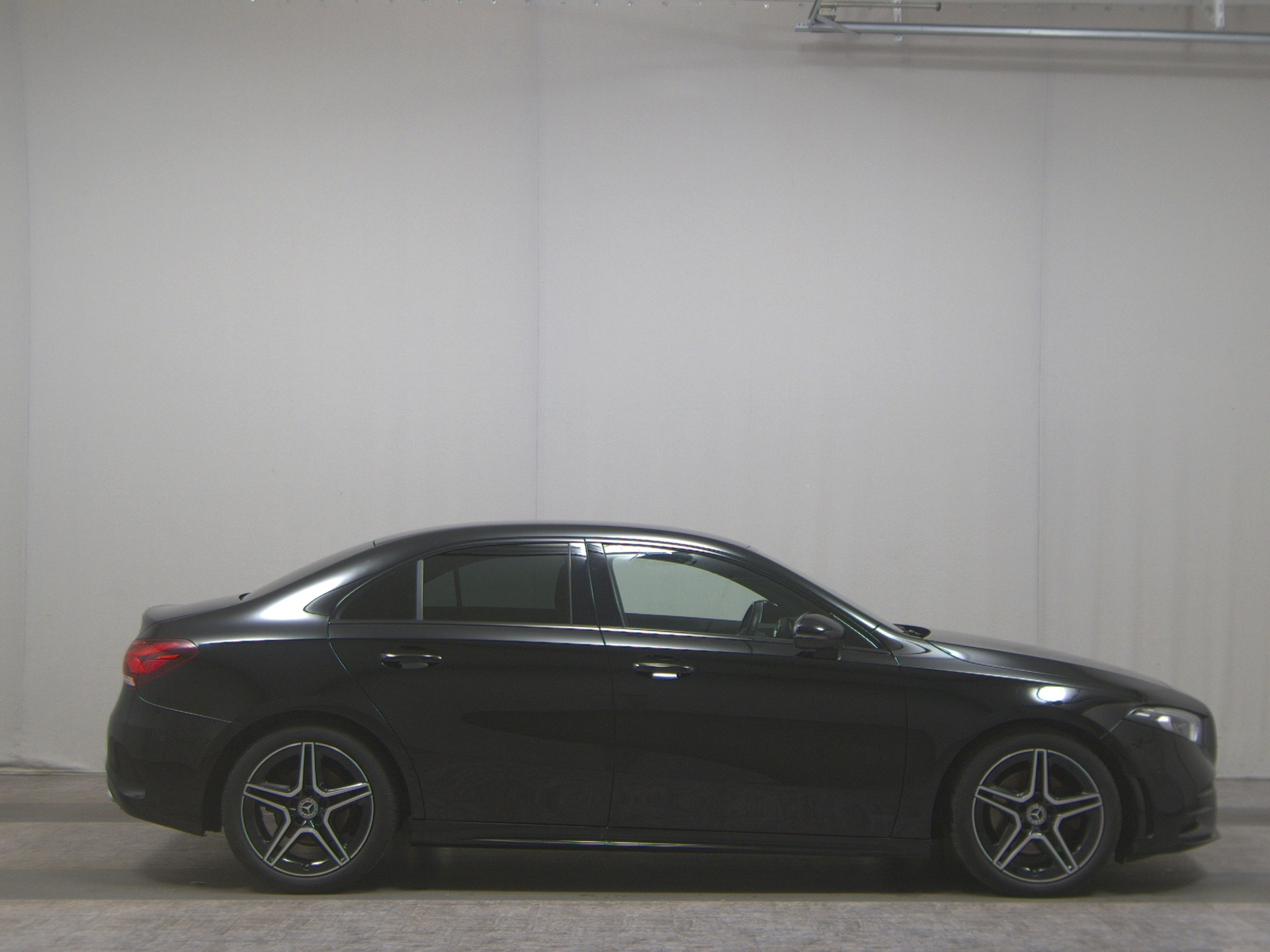 Mercedes-Benz A 220 Lim. d 4M AMG-Line Night Navi Multibeam