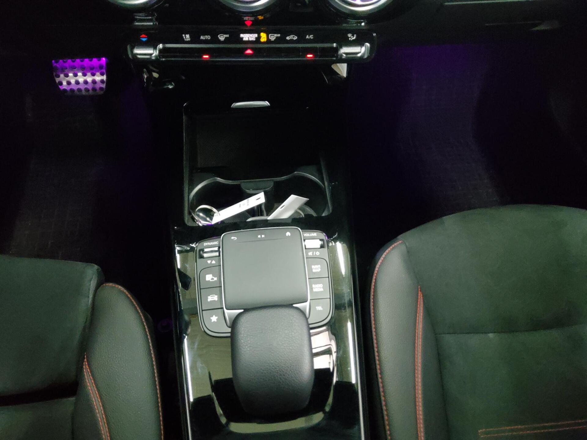 Mercedes-Benz A 220 Lim. d 4M AMG-Line Night Navi Multibeam 6