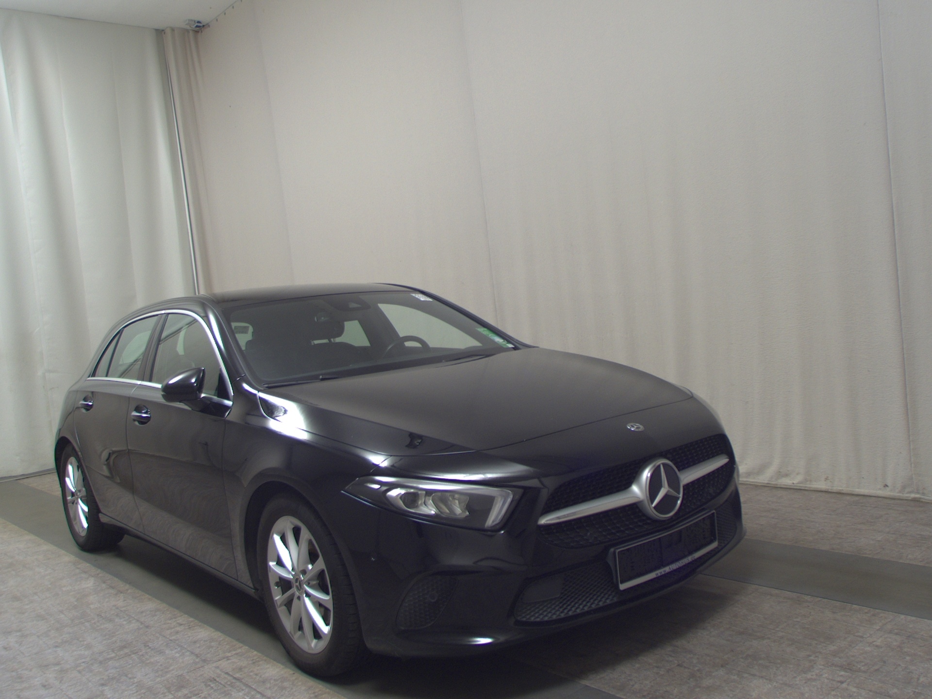 Mercedes-Benz A 220 d Progressive Navi LED AHK RFK Sound 3