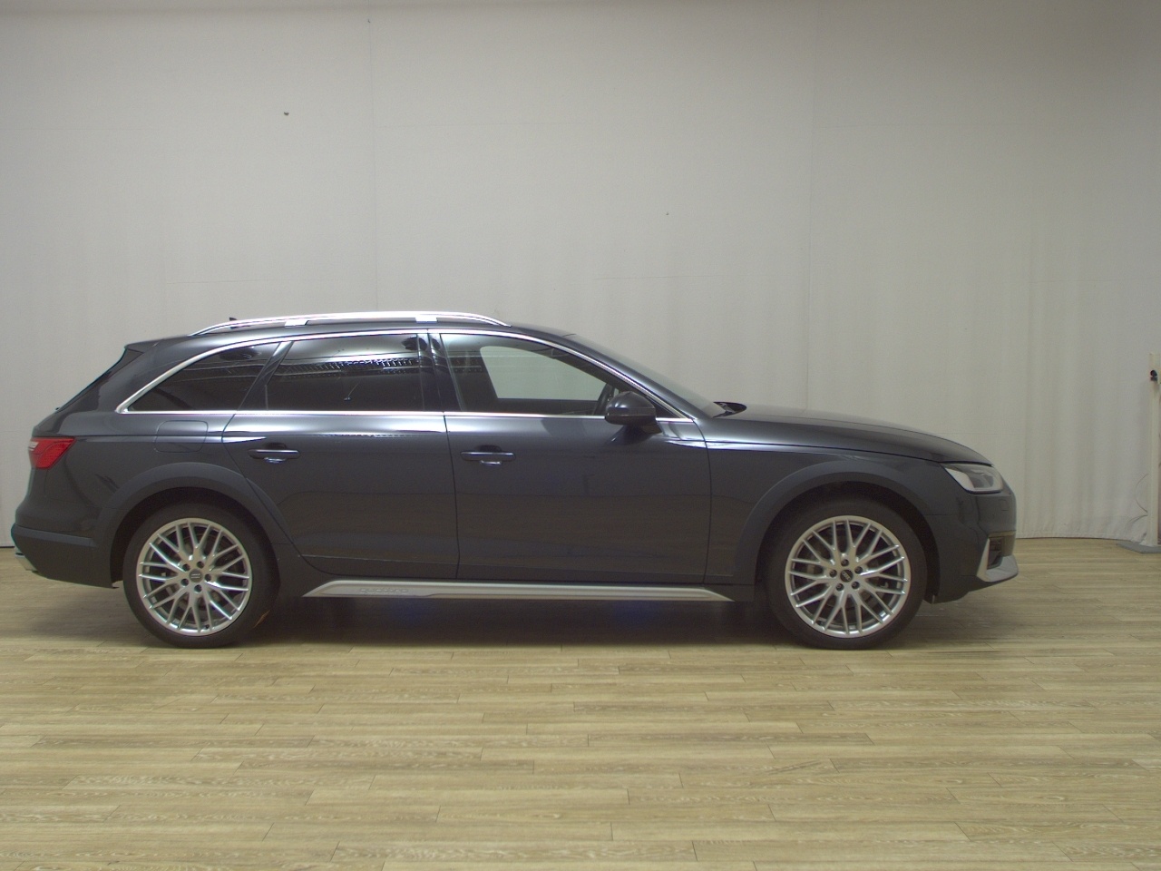 Audi A4 Allroad Avant 40 TDI Qu. T-Leder Navi+ LED