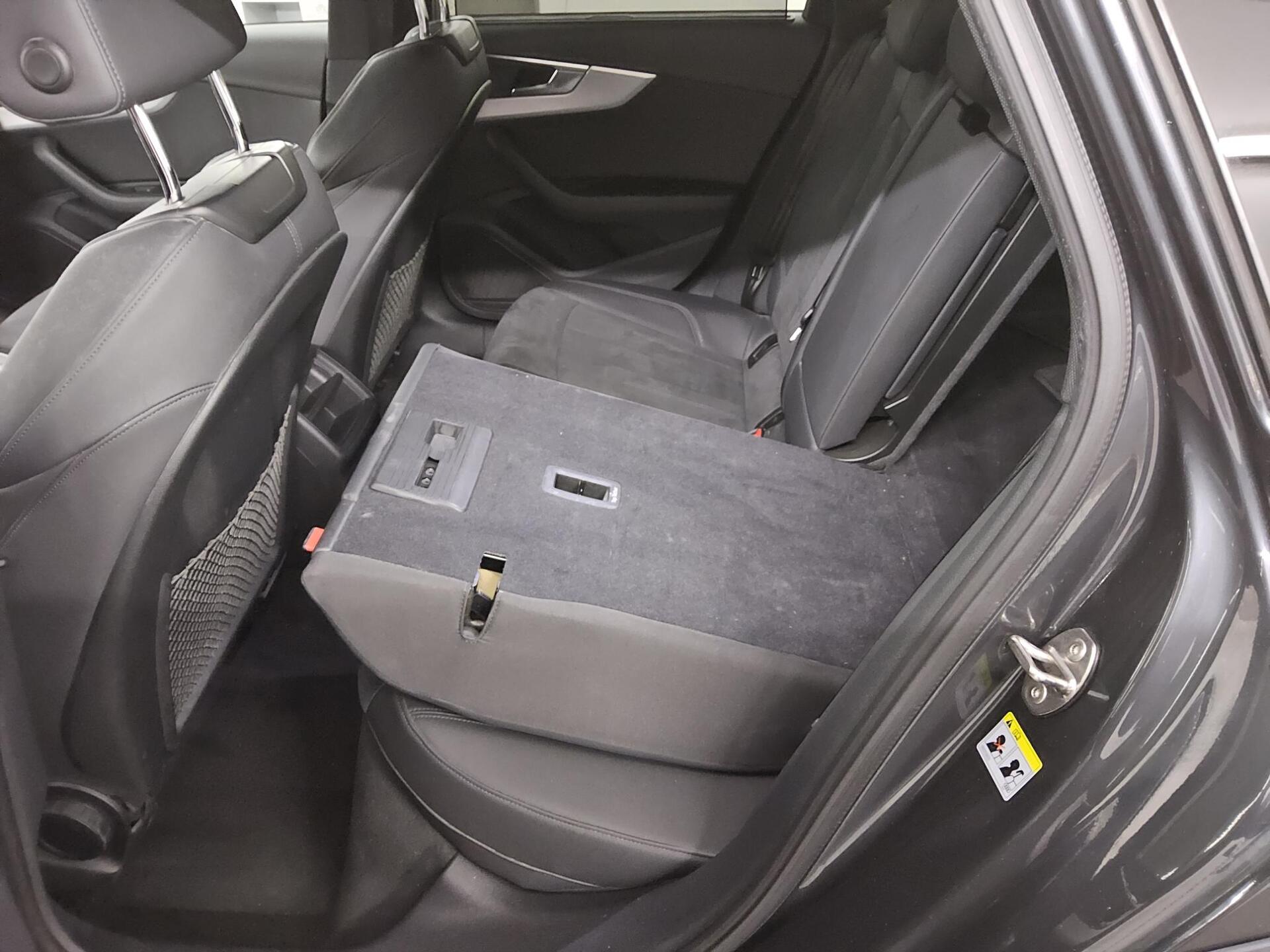 Audi A4 Allroad Avant 40 TDI Qu. T-Leder Navi+ LED 12