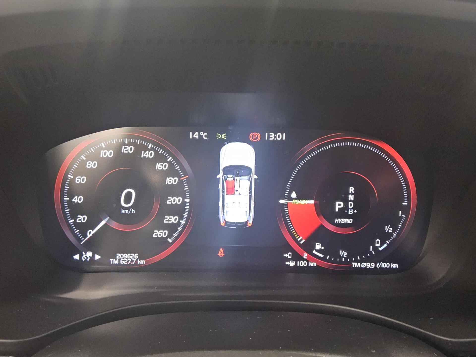 Volvo XC60 T8 AWD Hybrid R-Design Navi LED Pano Leder 8