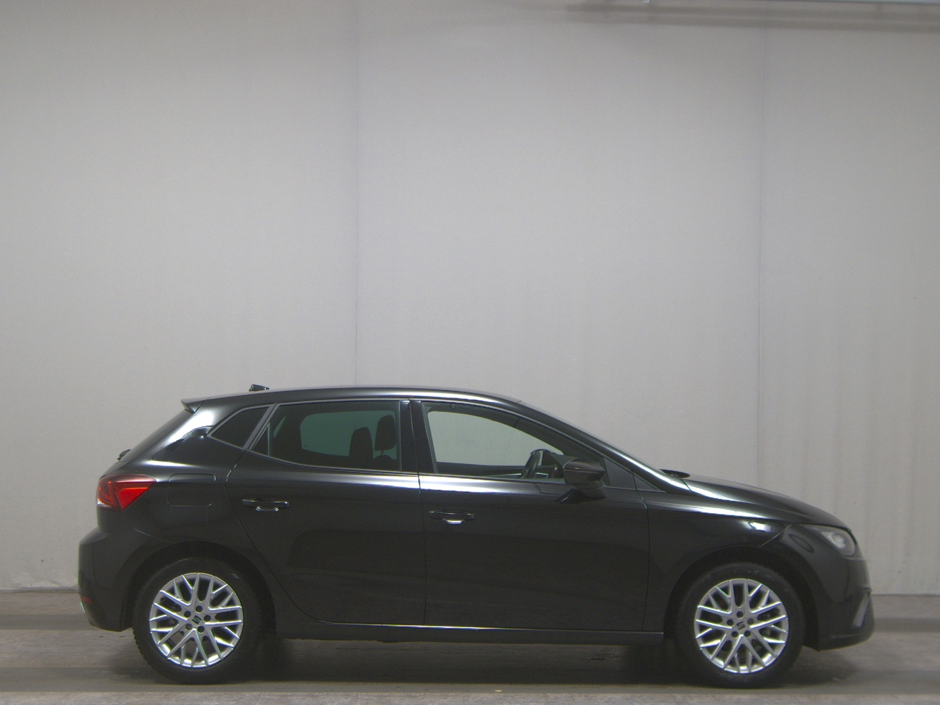 Seat Ibiza 1.0 TSI FR Navi Virtual LED PDC SHZ BT