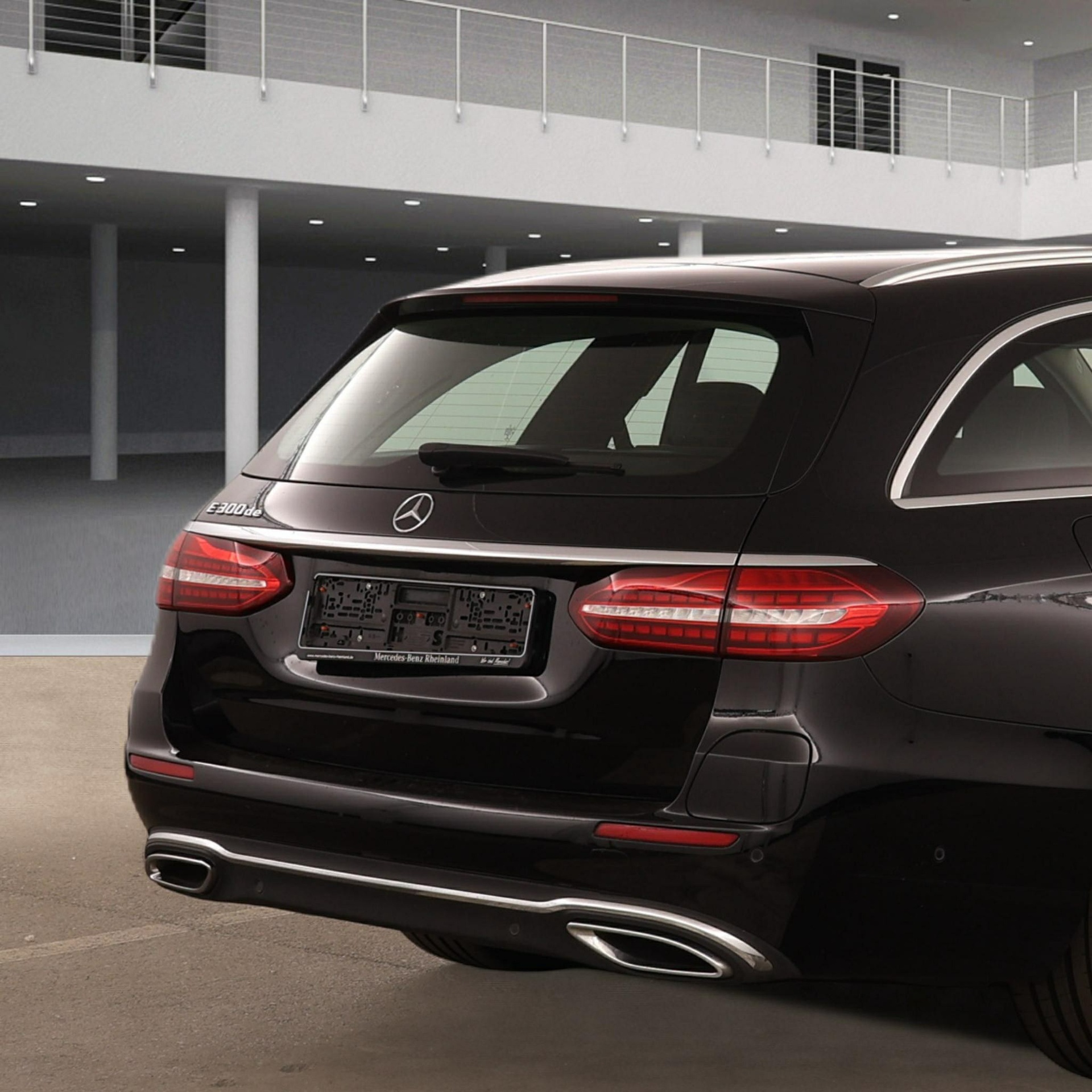 Mercedes-Benz E 300 T de Avantgarde T-Leder Navi LED Pano 3