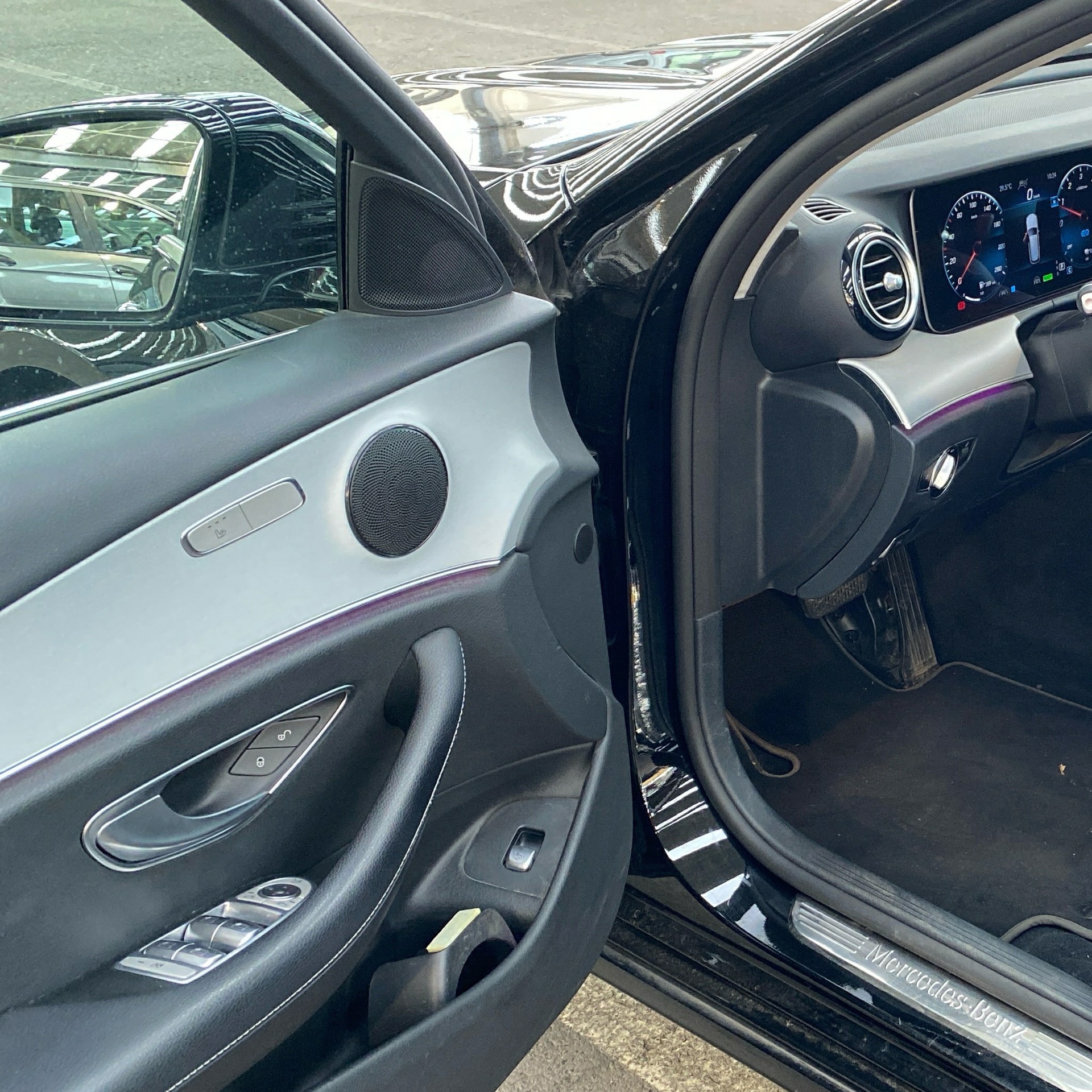 Mercedes-Benz E 300 T de Avantgarde T-Leder Navi LED Pano 6