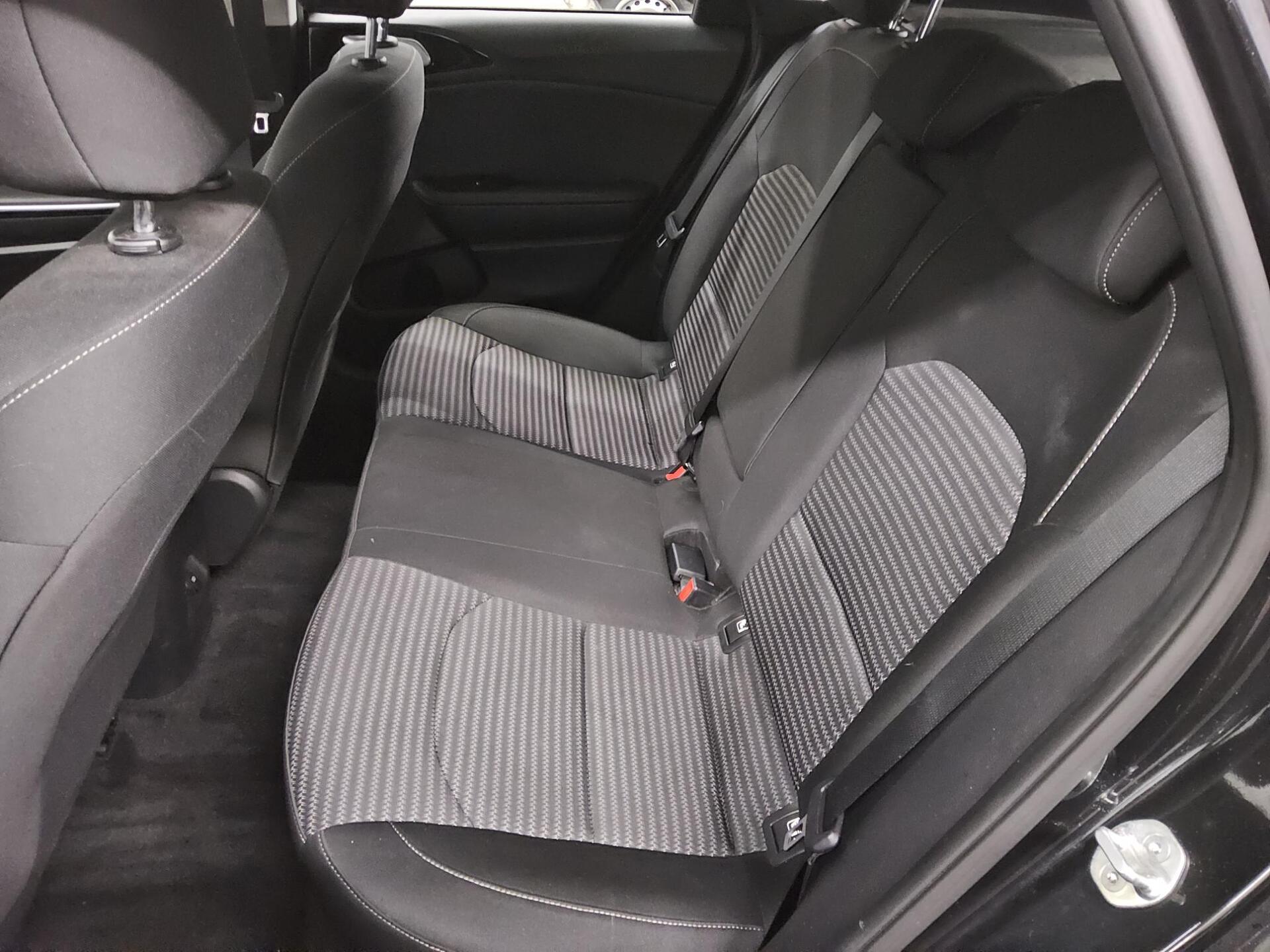 Kia cee'd Vision Navi RFK ACC BT Shz PDC 12