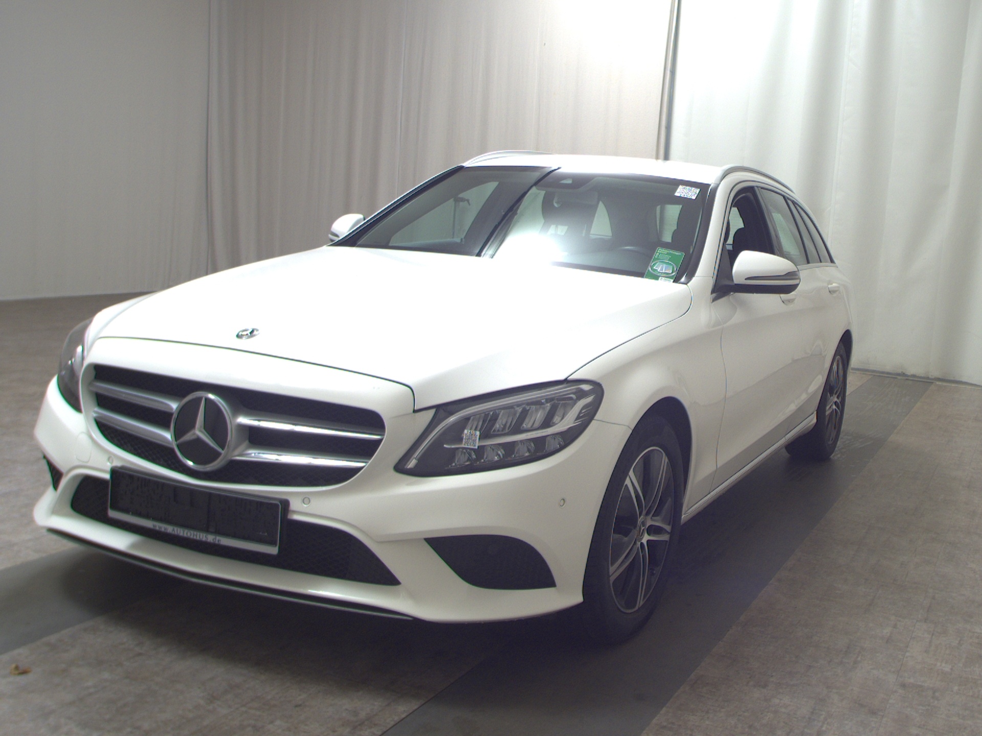 Mercedes-Benz C 200 T d Avantgarde Navi LED Shz PDC RfK 2