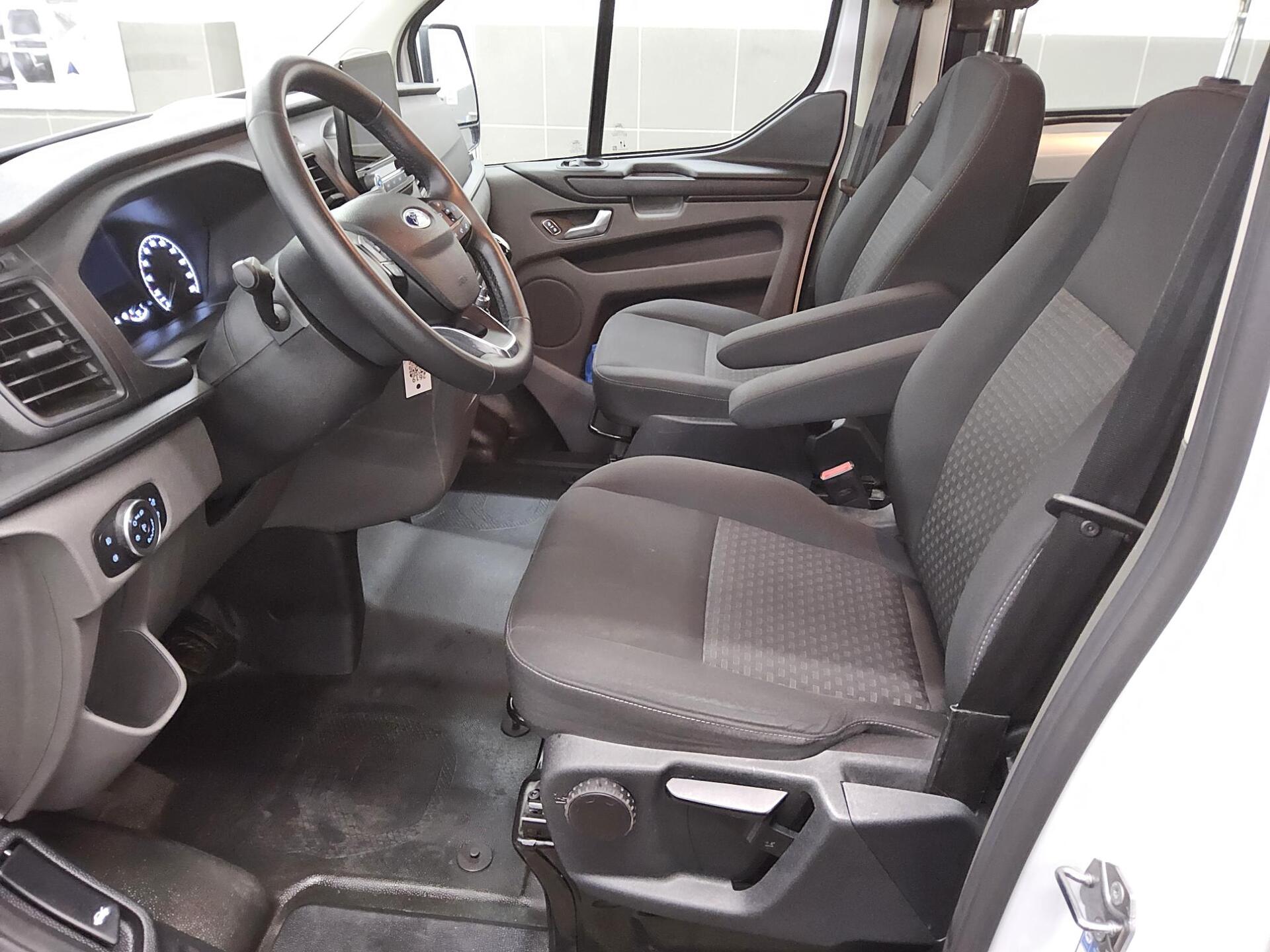 Ford Transit Custom 2.0 EB Trend 8-Sitze Navi Shz 8