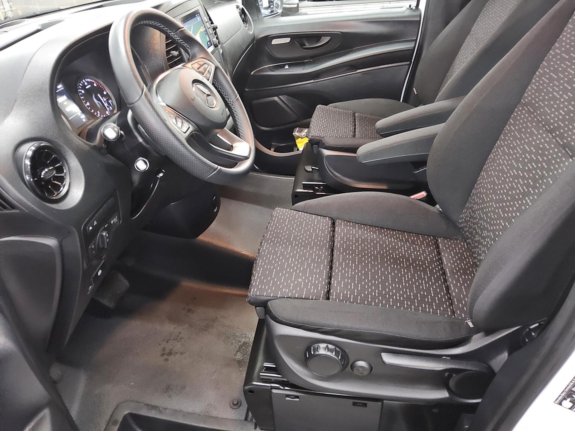 Mercedes-Benz Vito CDI Tourer 8-Sitze Extralang Navi RfK PDC 8