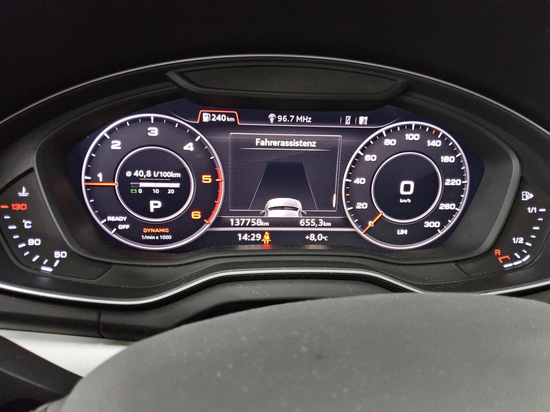 Audi Q5 35 TDI Qu. Navi Xenon virtual cockpit RFK PDC 8