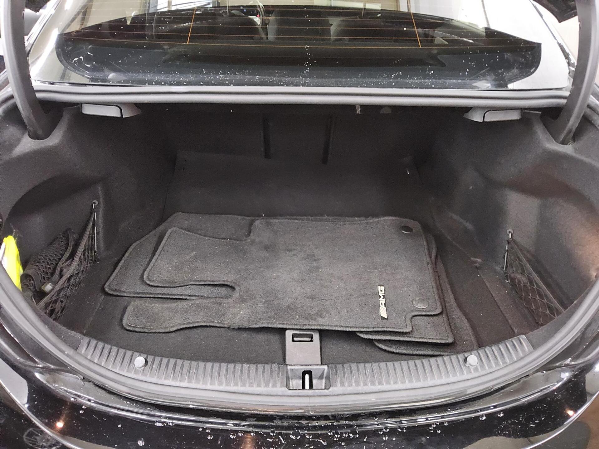 Mercedes-Benz C 220 d AMG-Line Navi LED Distronic+ AHK Shz 11