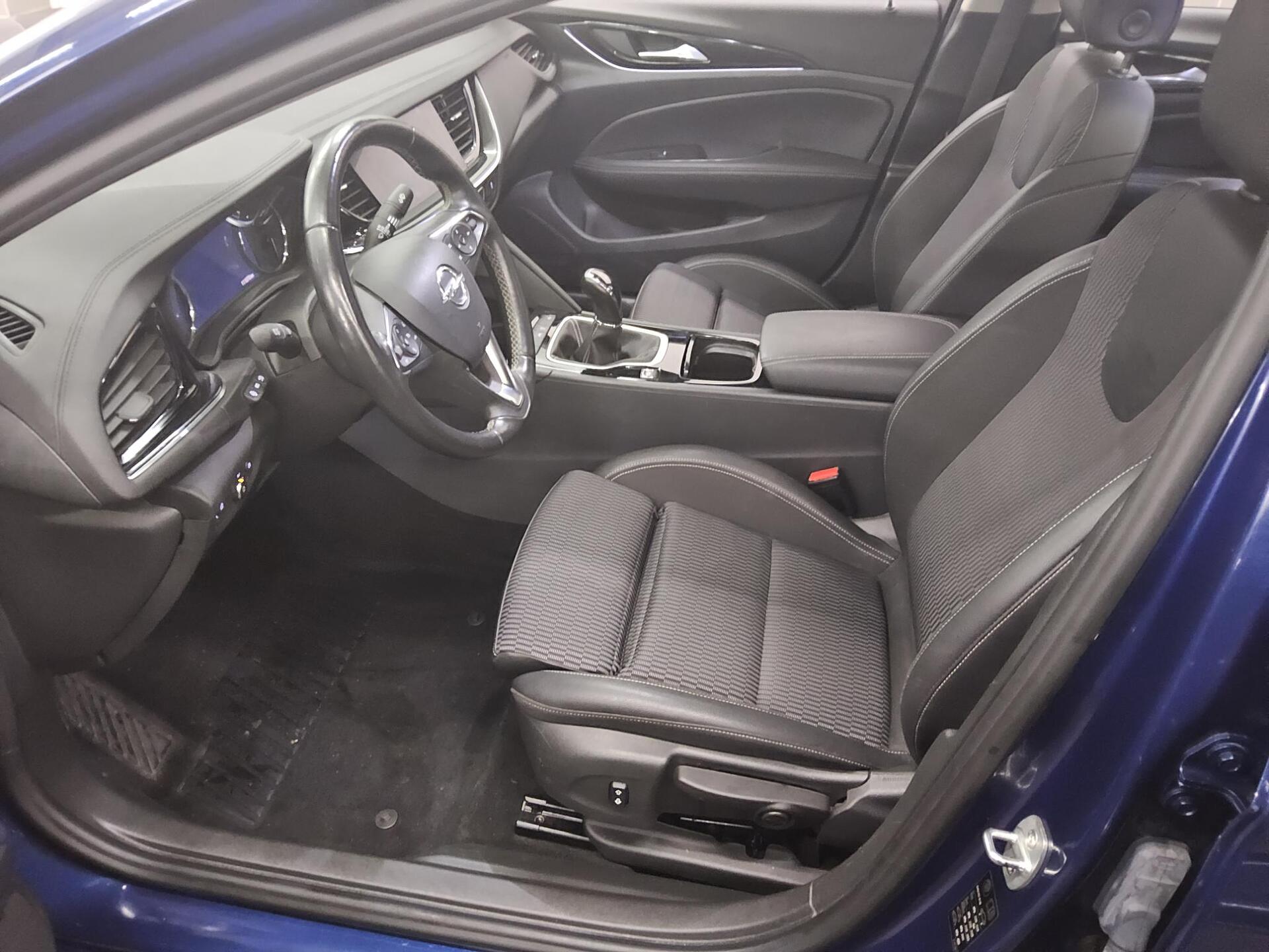 Opel Insignia GS 2.0 D Business Elegance T-Leder Navi 8