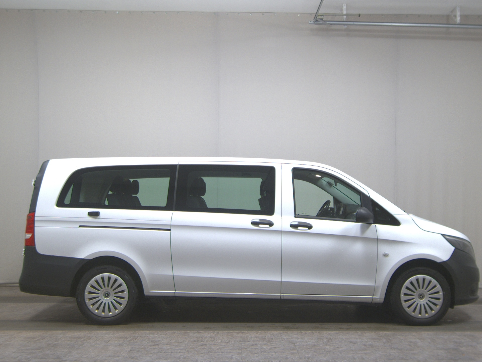 Mercedes-Benz Vito CDI Extralang 8-Sitzer Navi RFK Shz