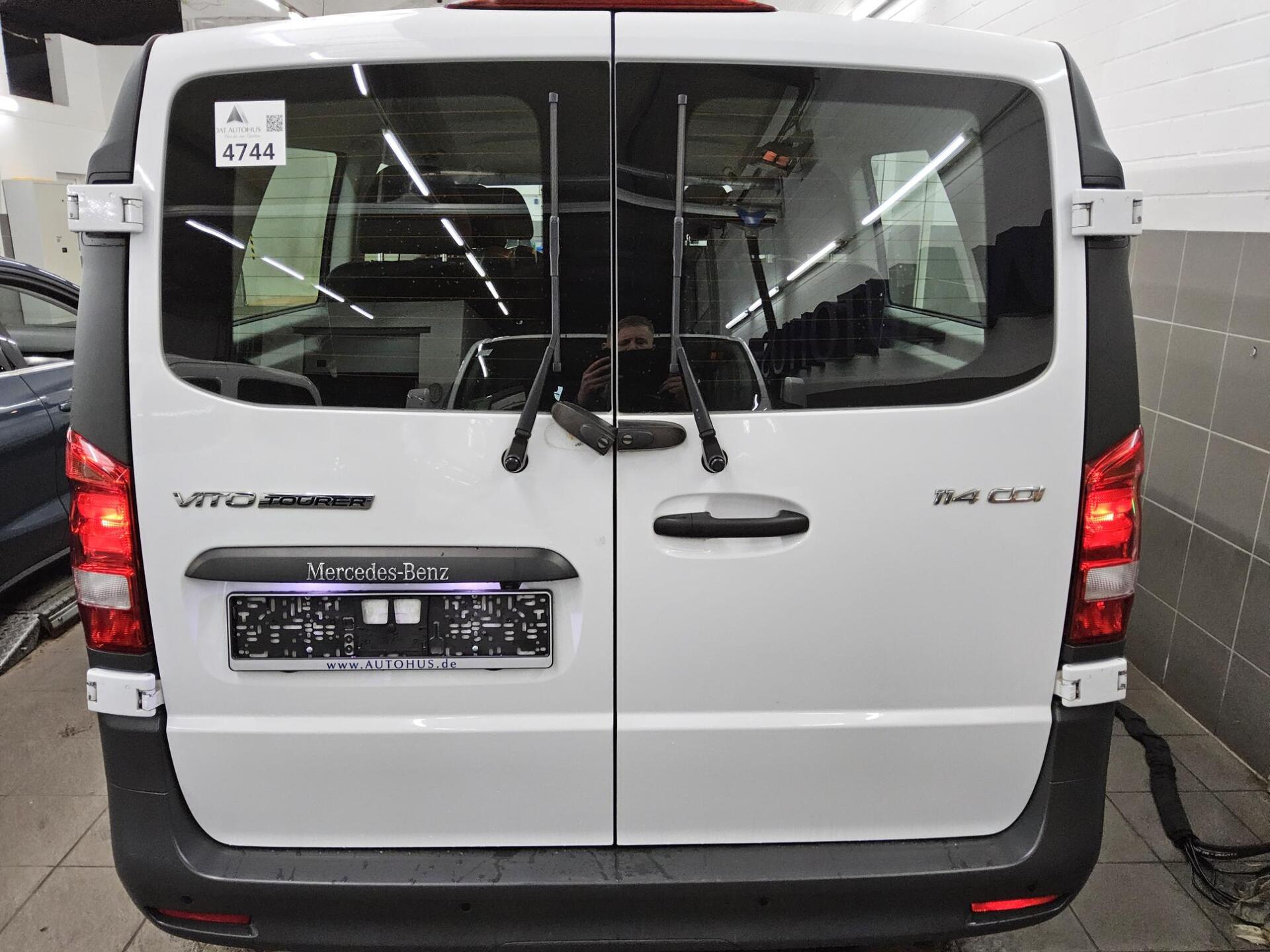 Mercedes-Benz Vito CDI Extralang 8-Sitzer Navi RFK Shz 10