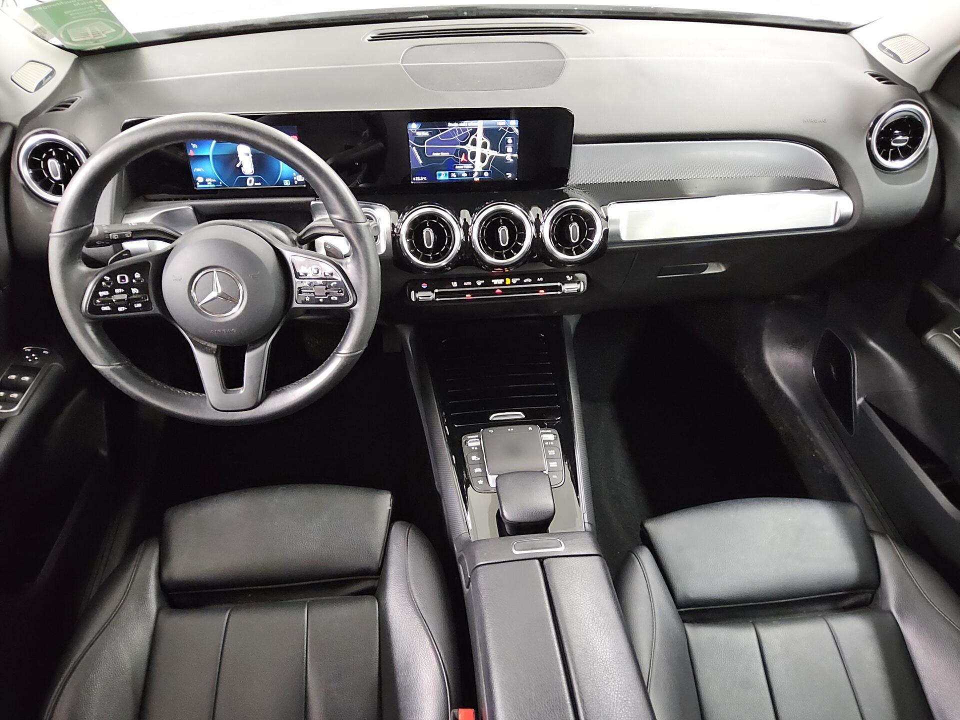 Mercedes-Benz GLB 200 d Style Navi LED Burmester MBUX AHK PDC 5