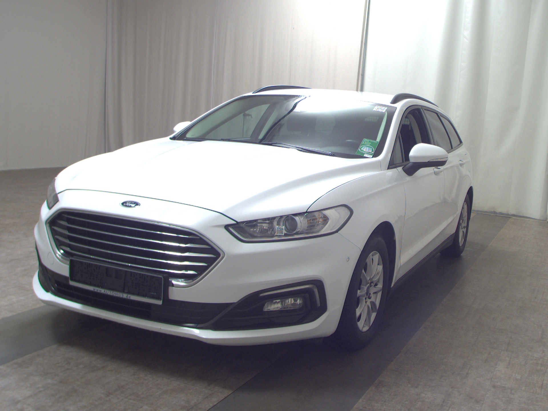 Ford Mondeo Turnier 2.0 EB Business Navi AHK SHZ 2