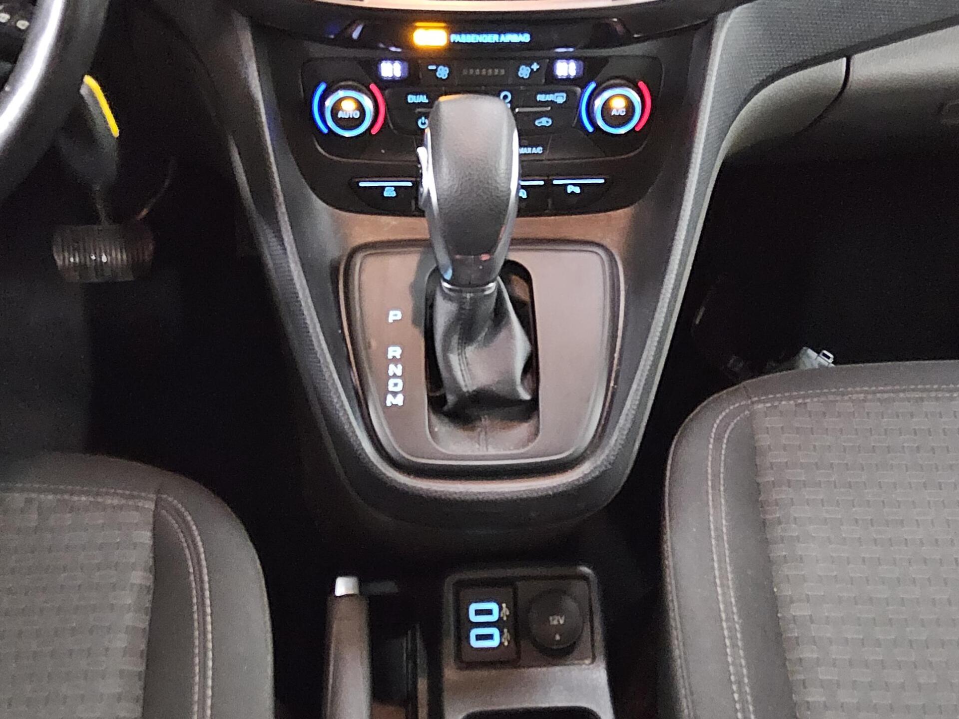 Ford Grand Tourneo Connect 1.5 EB Trend Navi RfK AHK 6