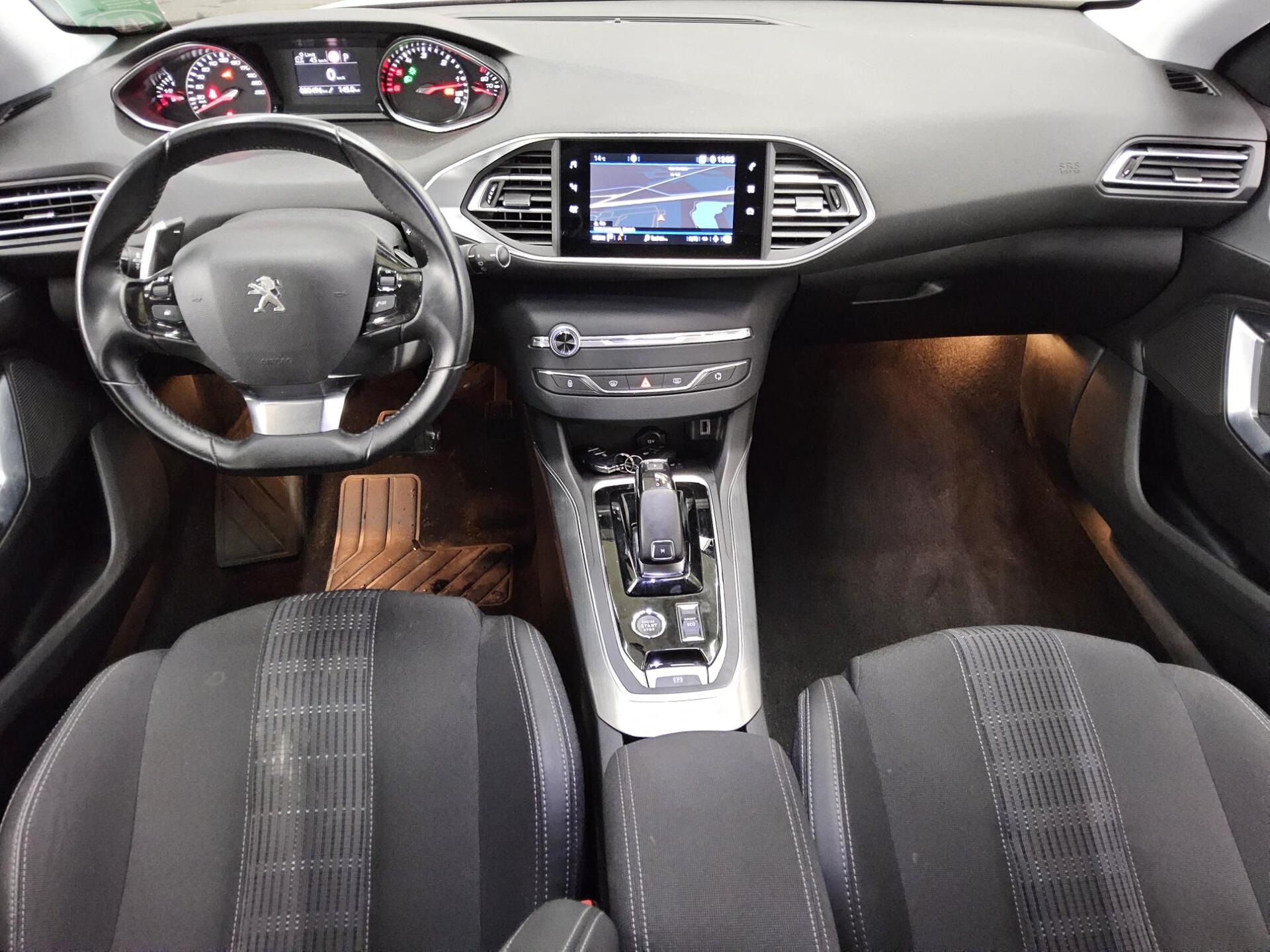 Peugeot 308 1.5 BlueHDI Allure T-Leder Navi LED RFK Shz 5