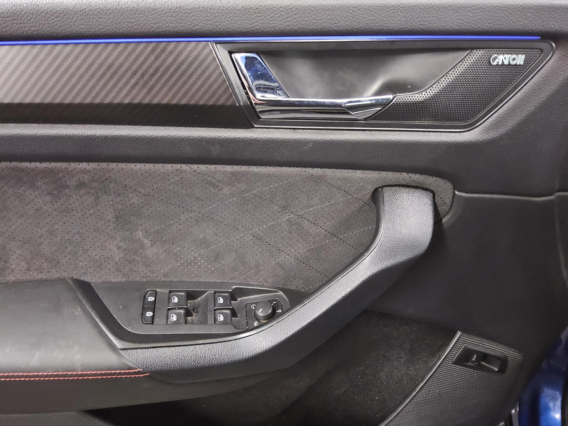 Skoda Kodiaq 2.0 TDI 4x4 RS Navi LED vc AHK 360° ACC 10