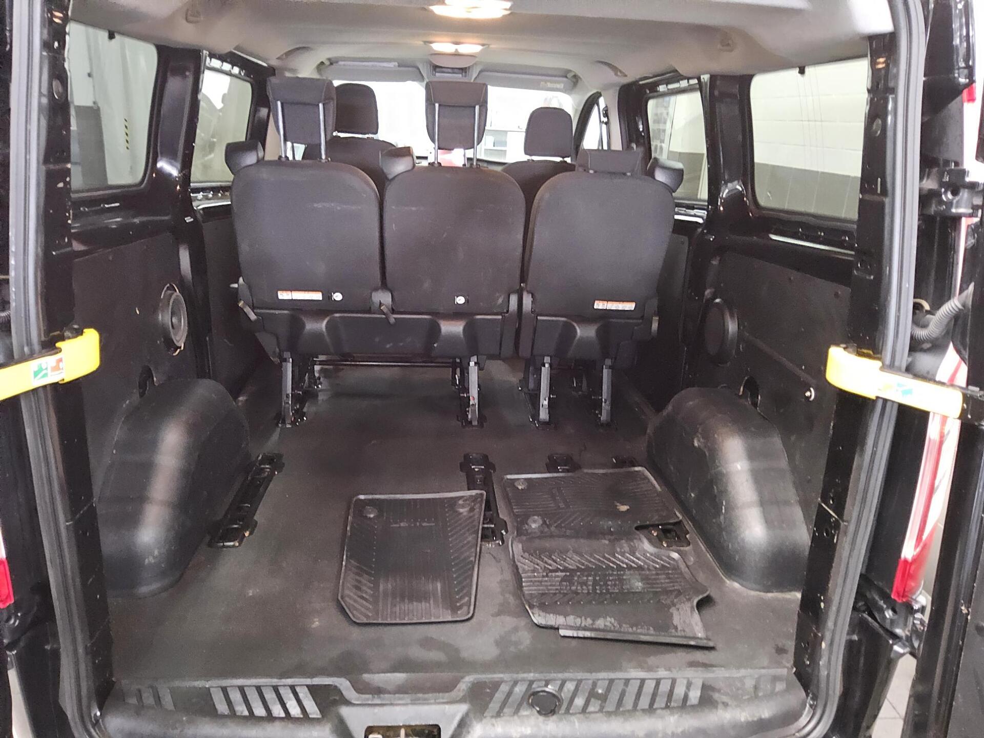 Ford Transit Custom 2.0 TDCi Trend L1 5-Sitze Navi 11