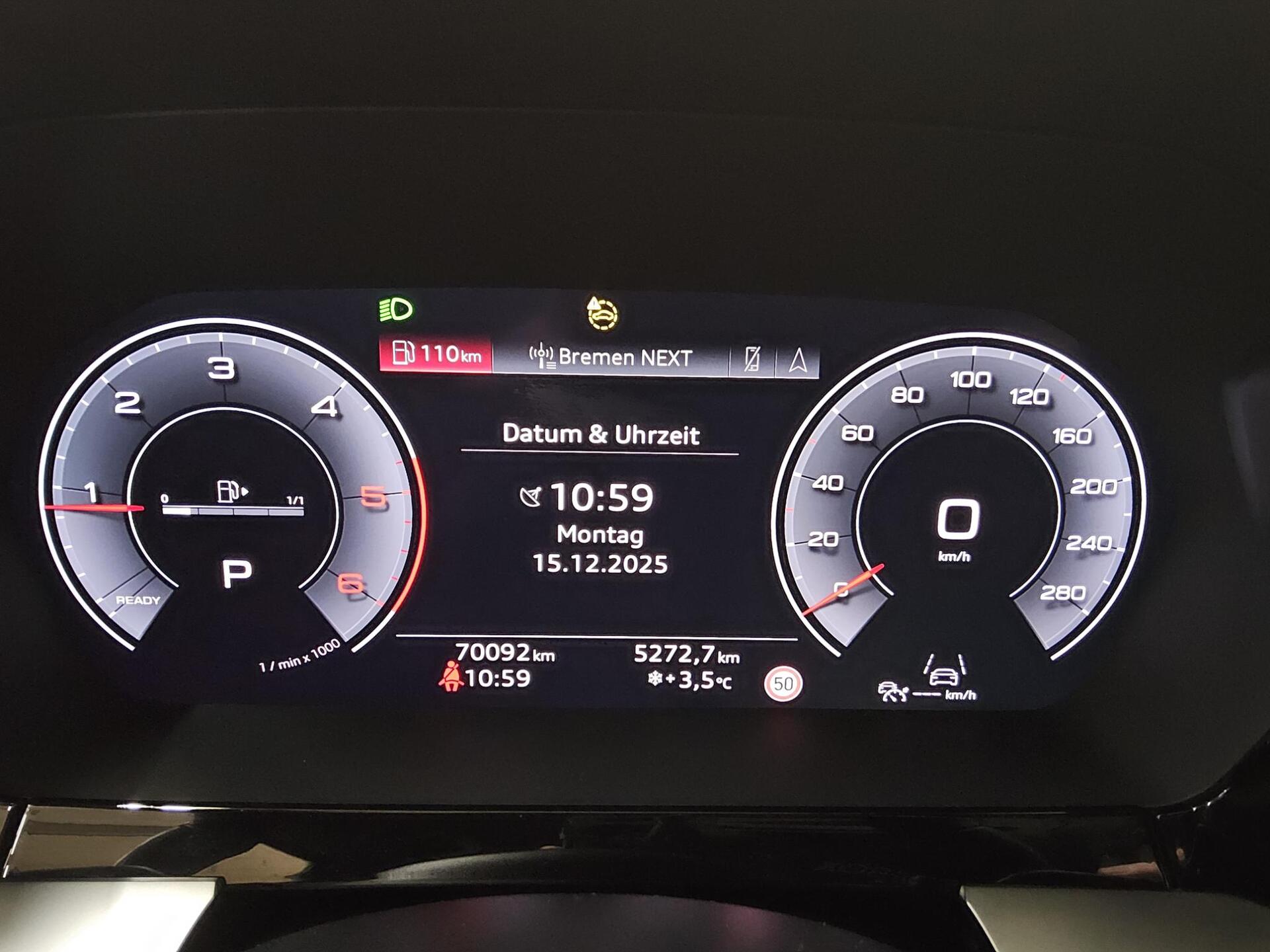 Audi A3 Lim. 35 TDI advanced Navi LED vc AHK ACC SHZ 8