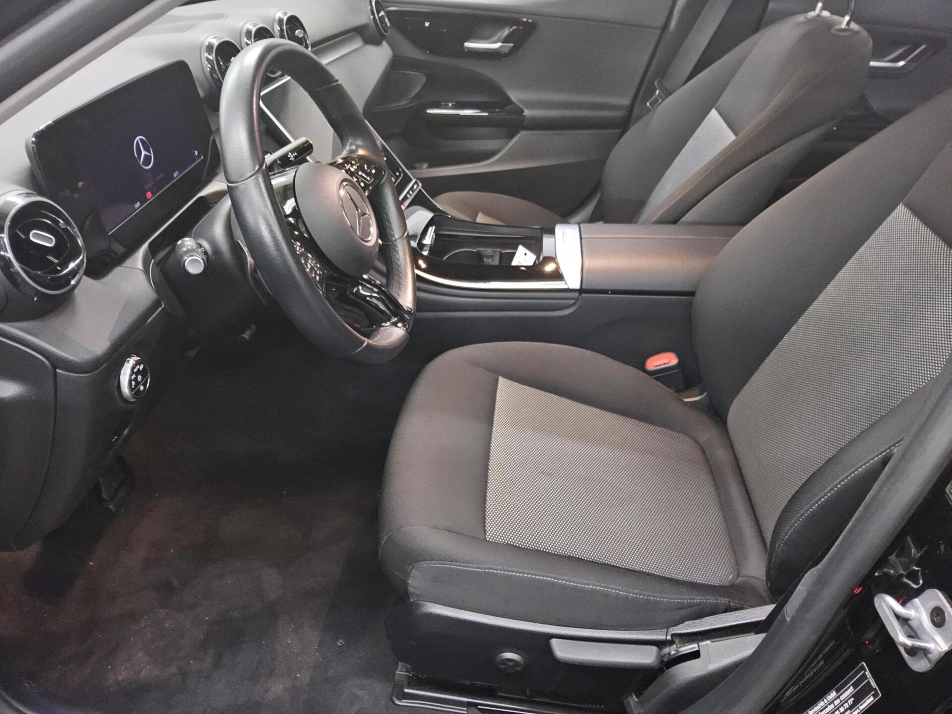 Mercedes-Benz C 200 T d Navi LED MBUX Kamera 9