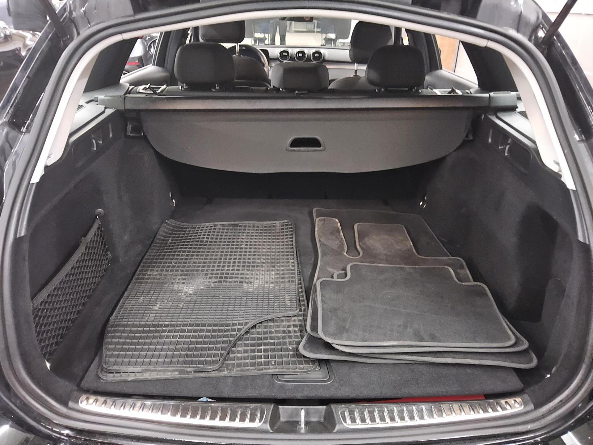 Mercedes-Benz C 200 T d Navi LED MBUX Kamera 12