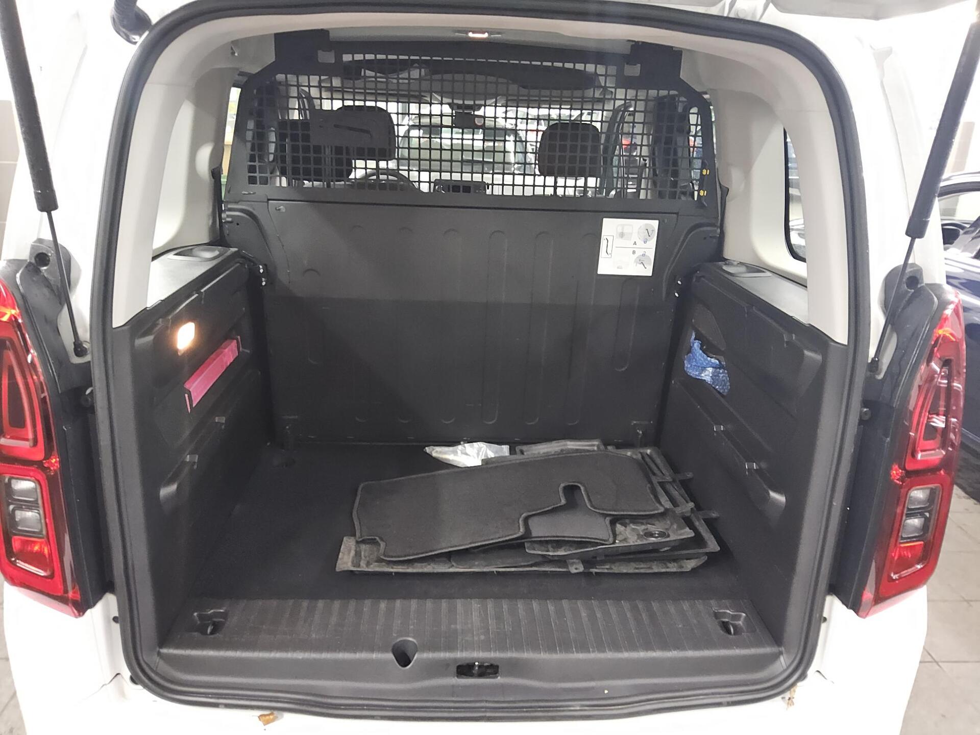 Opel Combo Life 1.5 D Edition PDC DAB Klima 11
