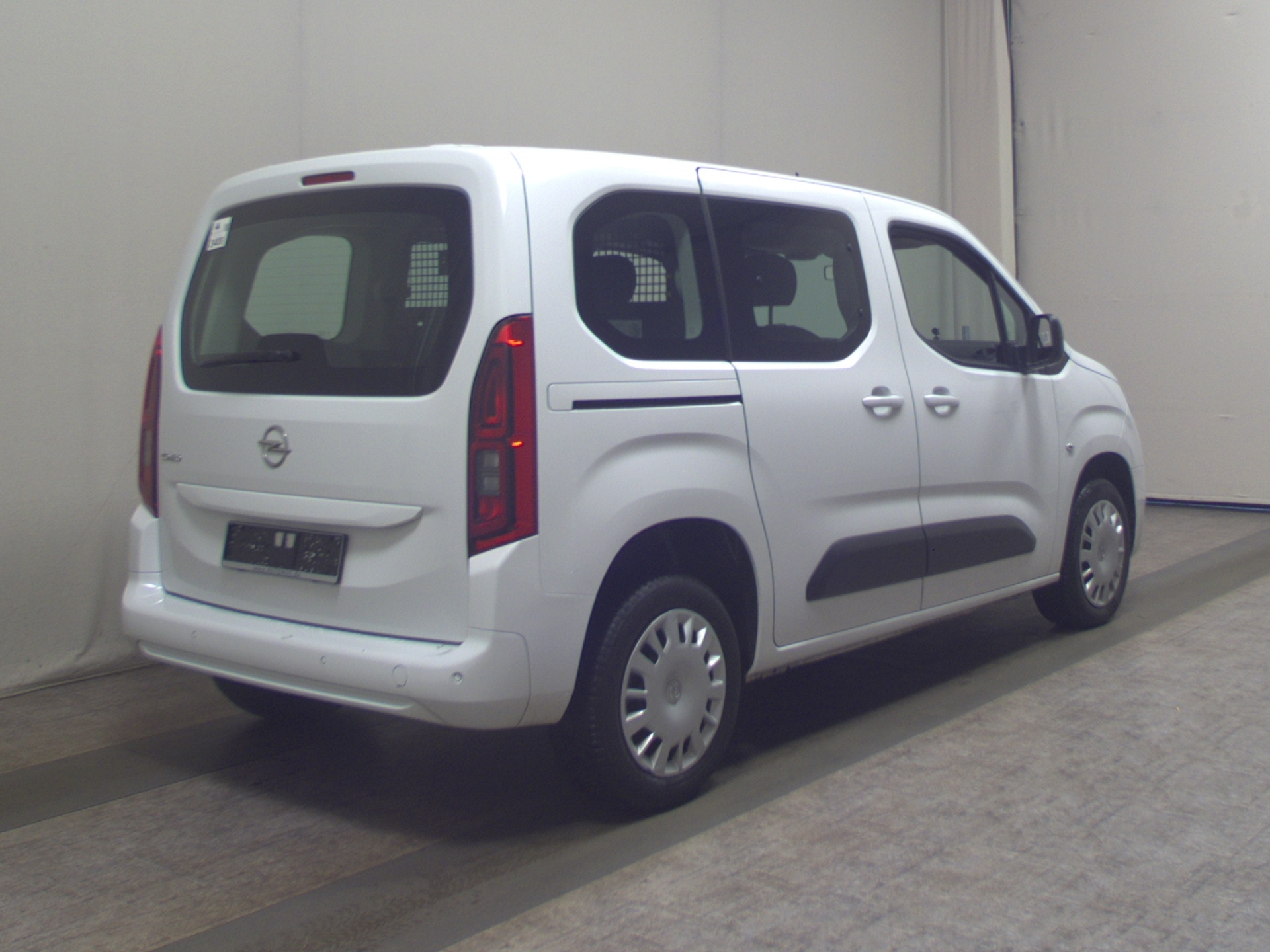 Opel Combo Life 1.5 D Edition PDC DAB Klima 4