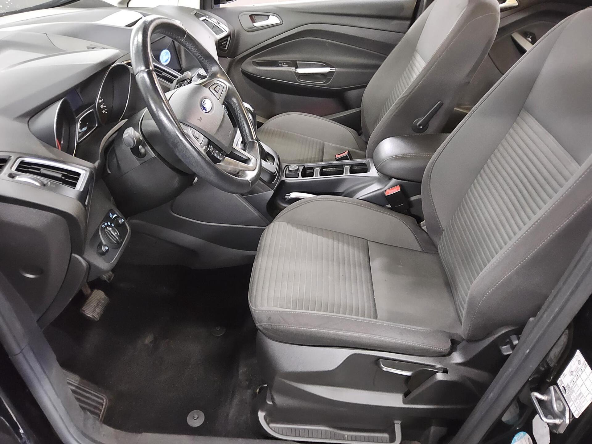 Ford C-Max 2.0 TDCi Titanium Navi Xenon PDC Shz 8